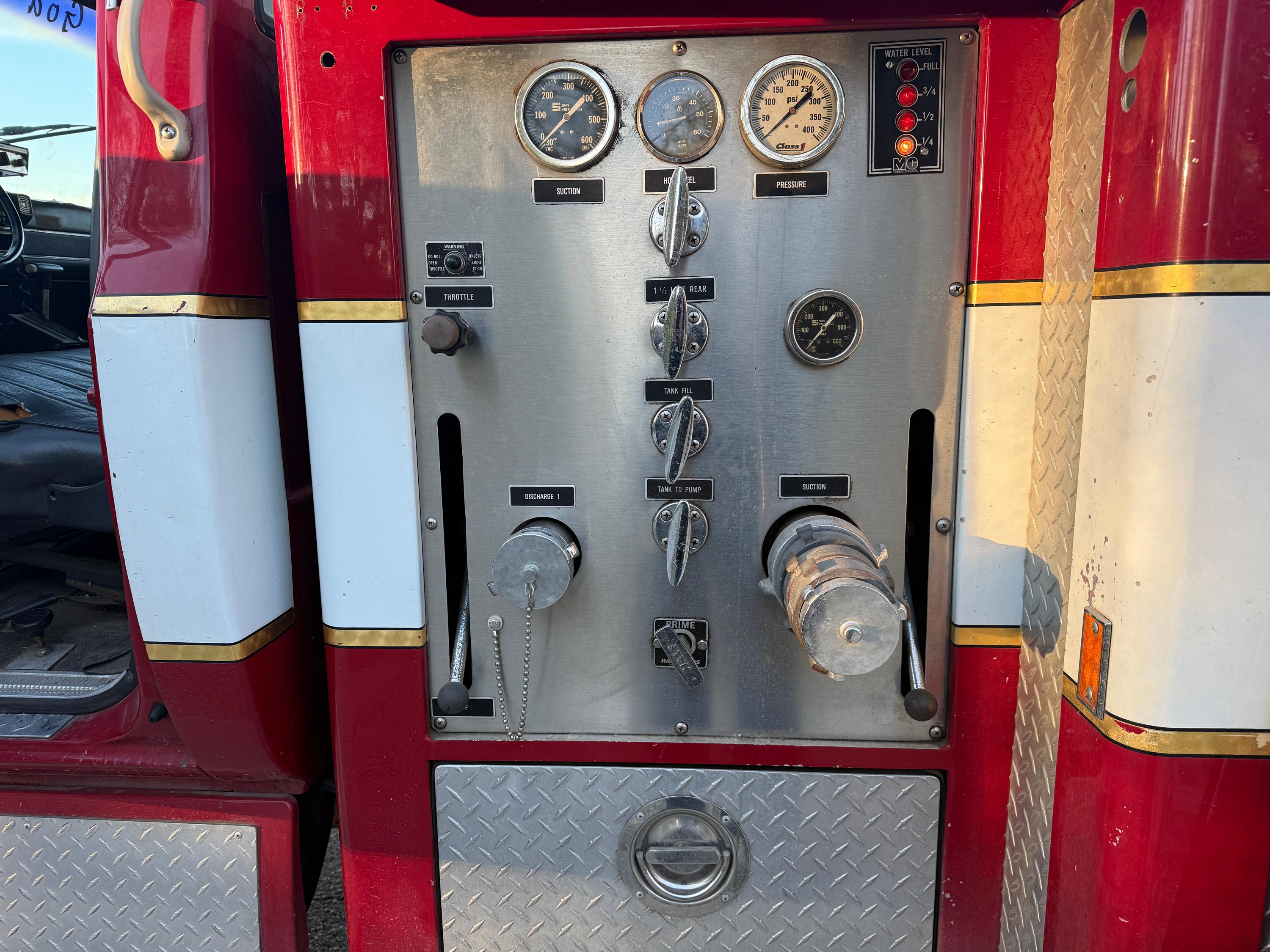 1983 E-One Pumper - image 15