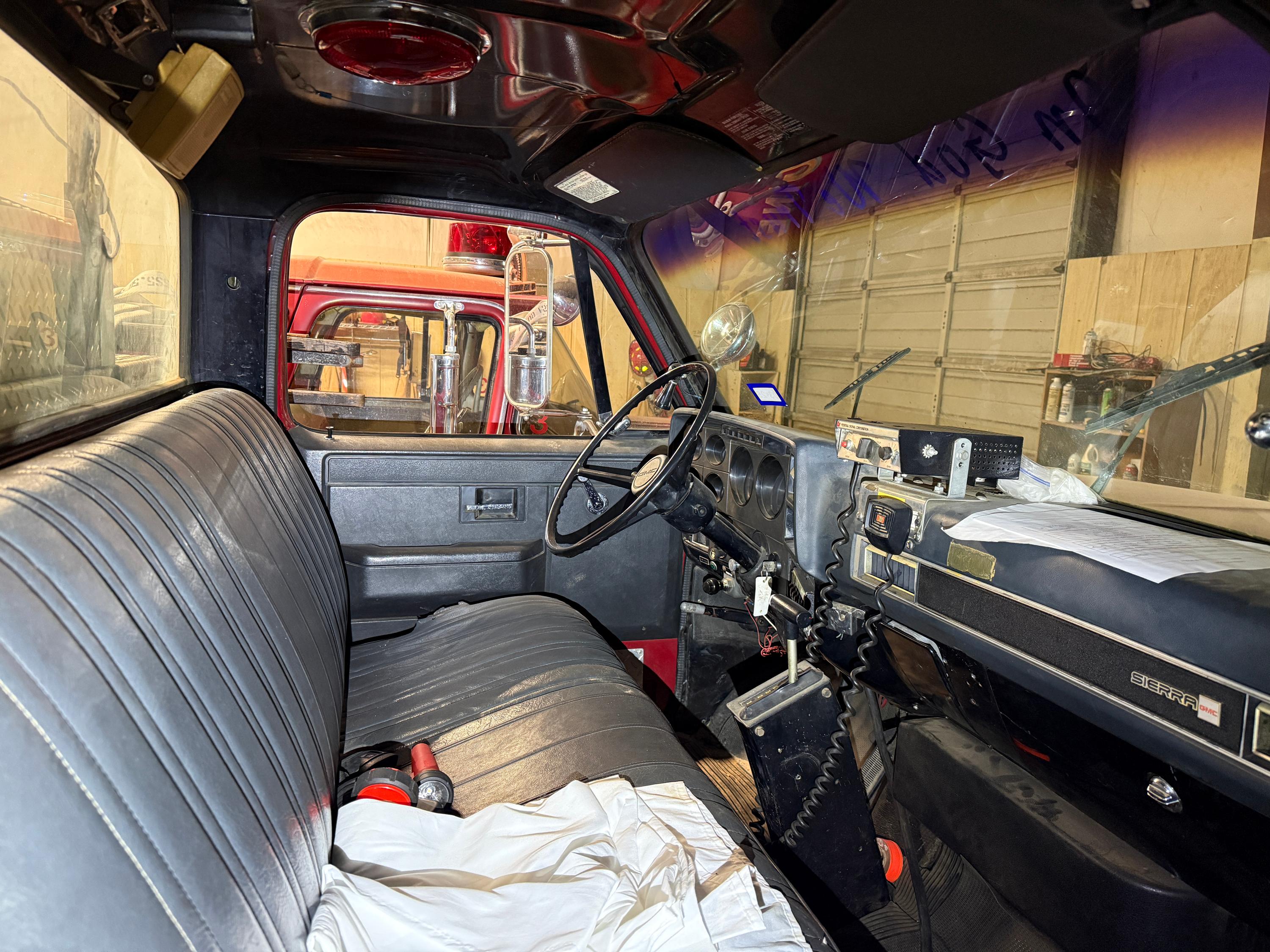 1983 E-One Pumper - image 9