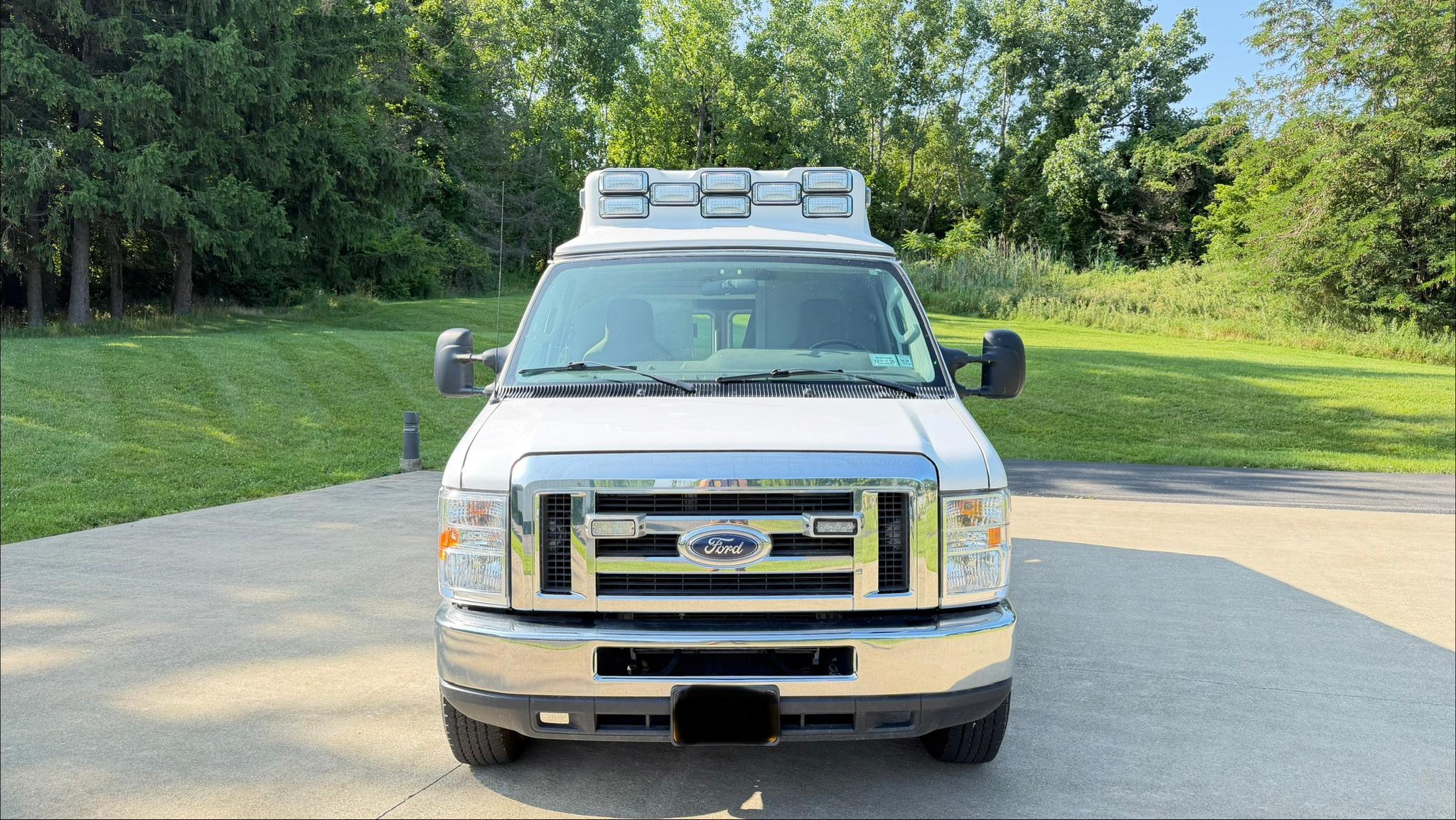 2014 AEV Ford Type II Ambulance - image 2