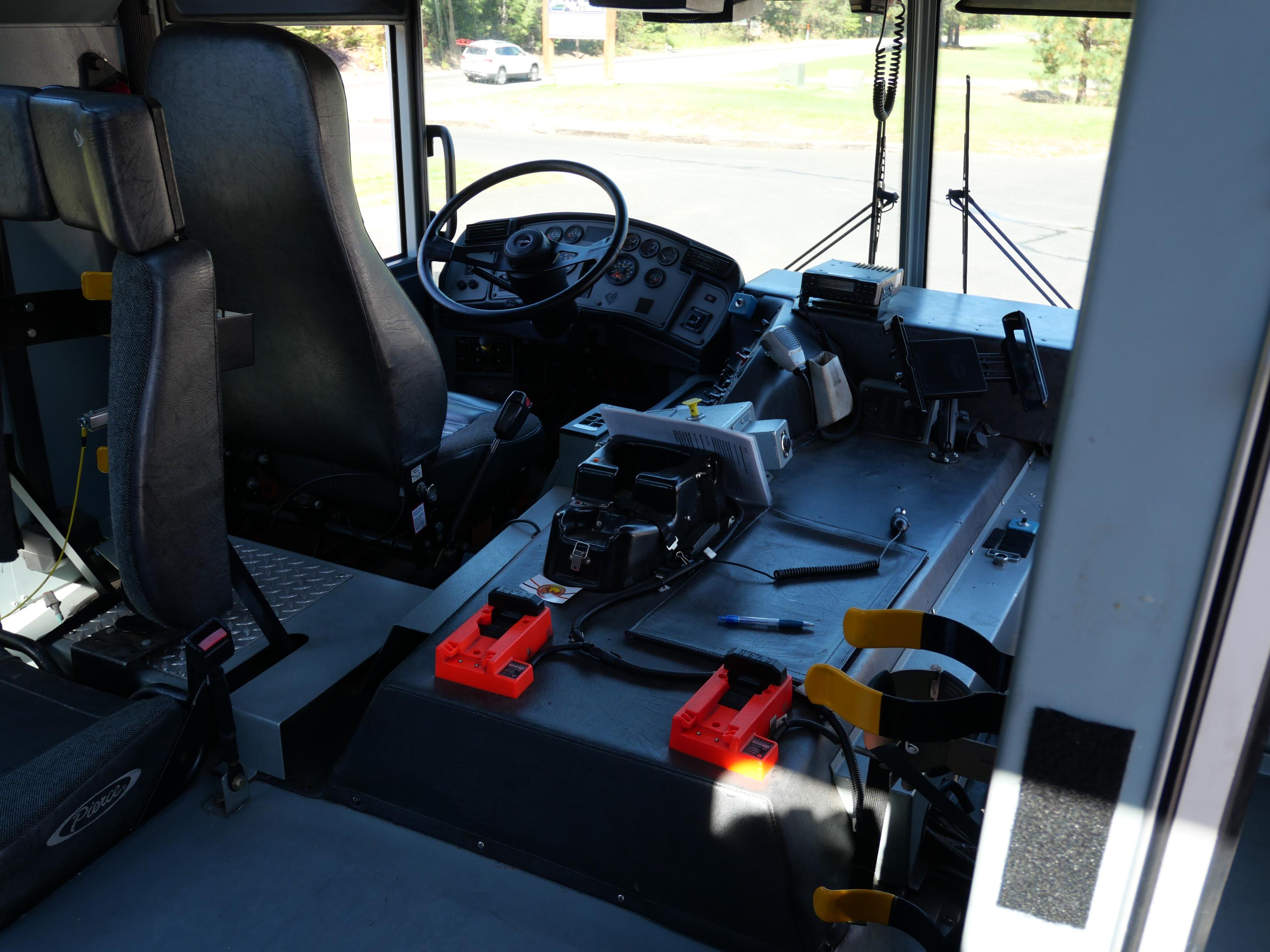 2002 Pierce Quantum Pumper - image 18