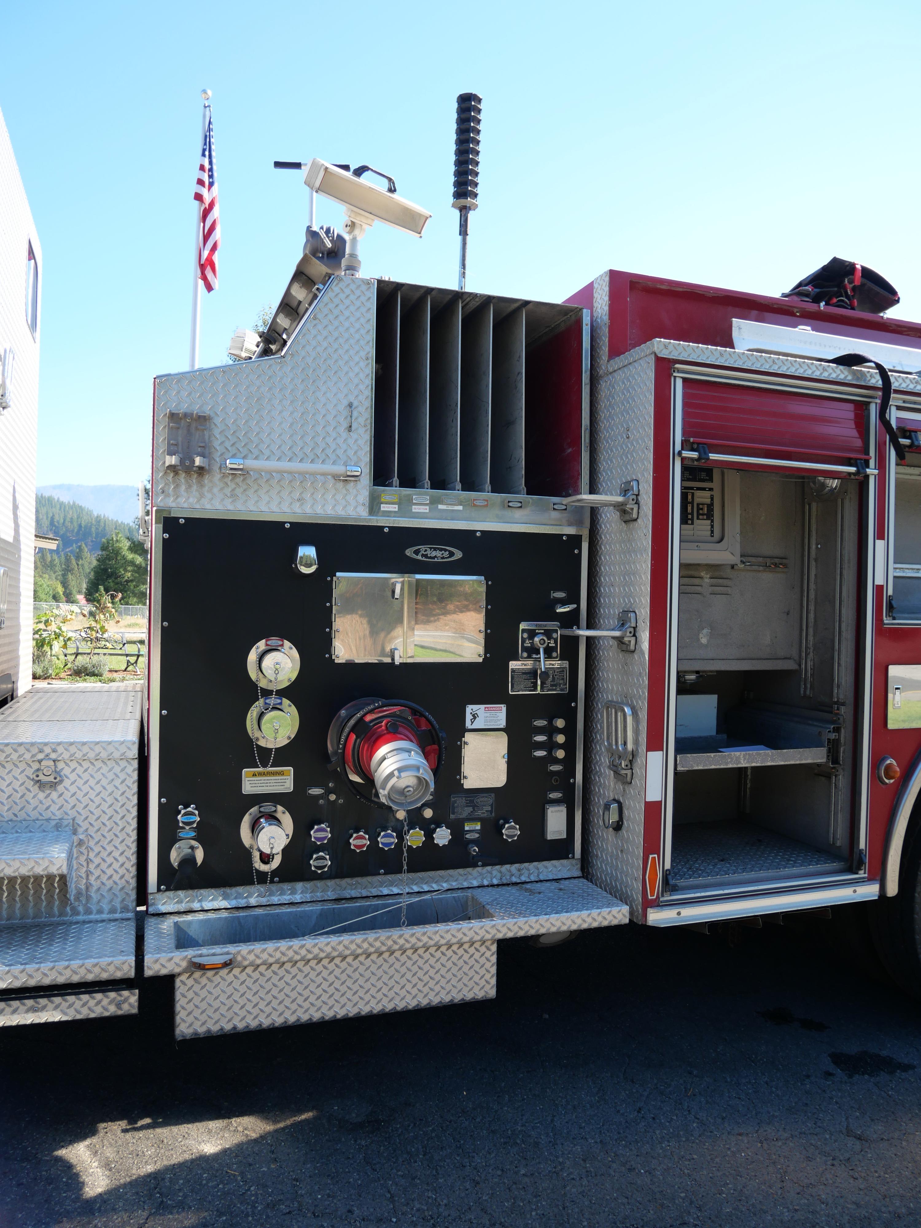 2002 Pierce Quantum Pumper - image 29