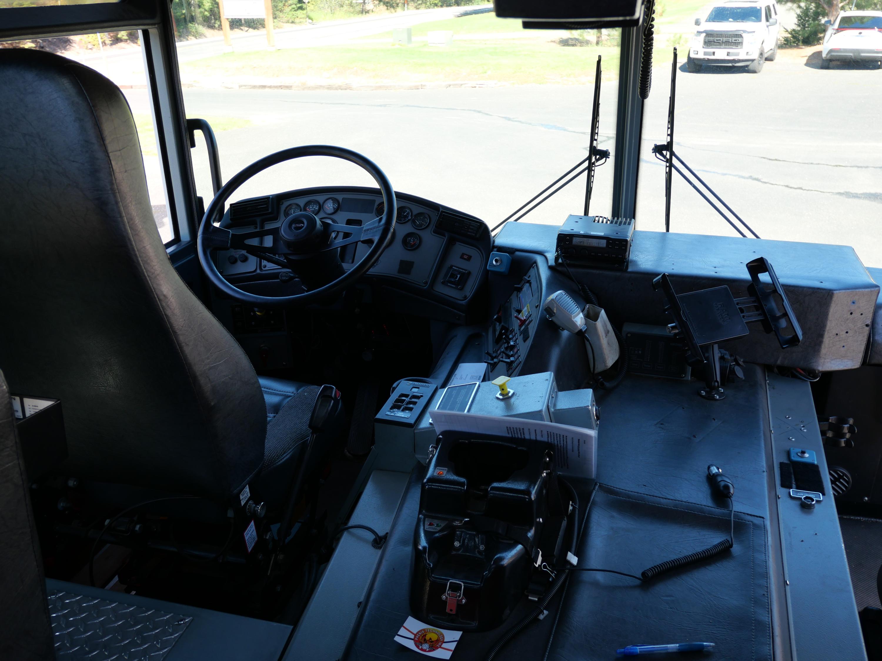 2002 Pierce Quantum Pumper - image 19