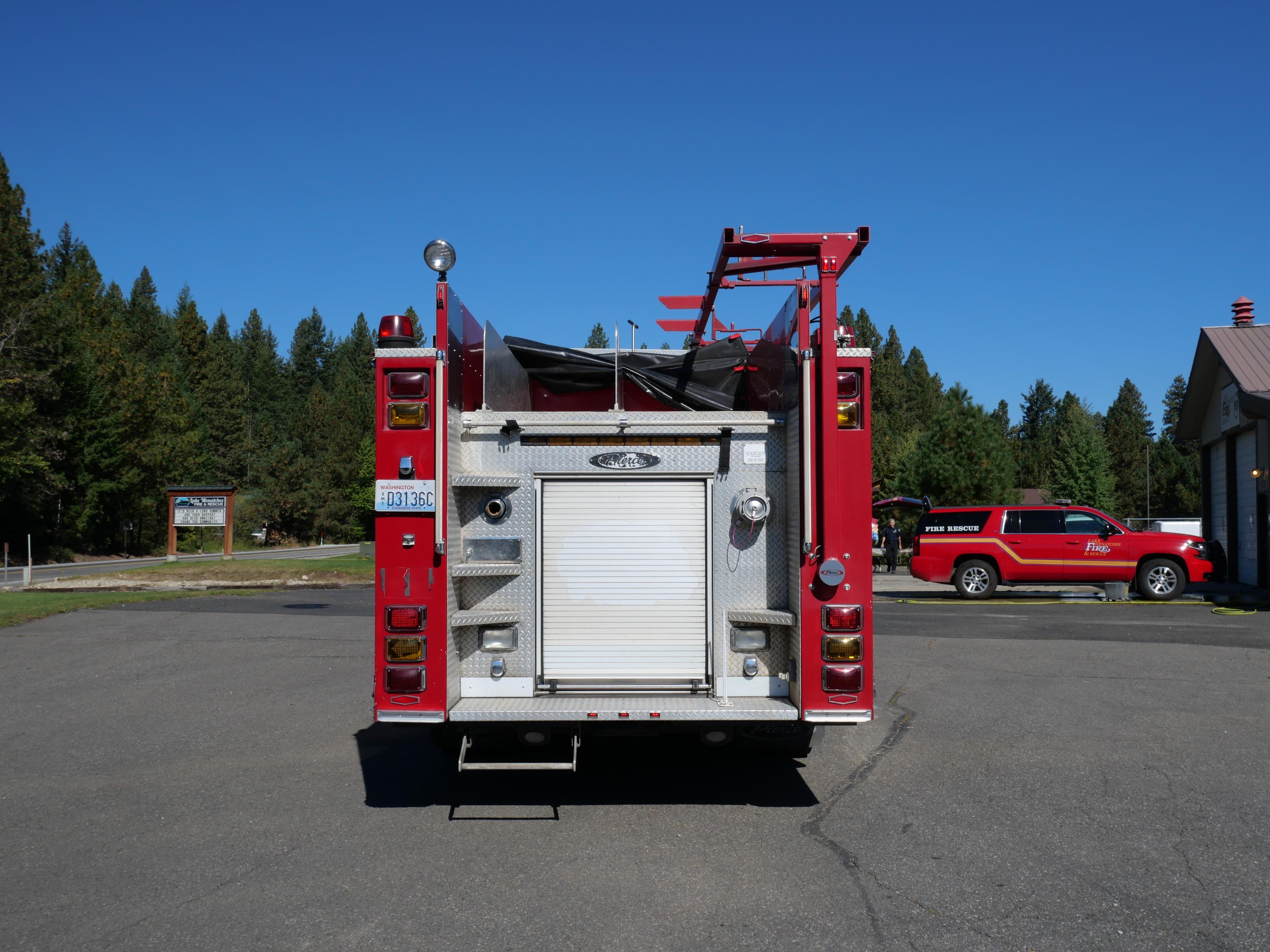 2002 Pierce Quantum Pumper - image 15