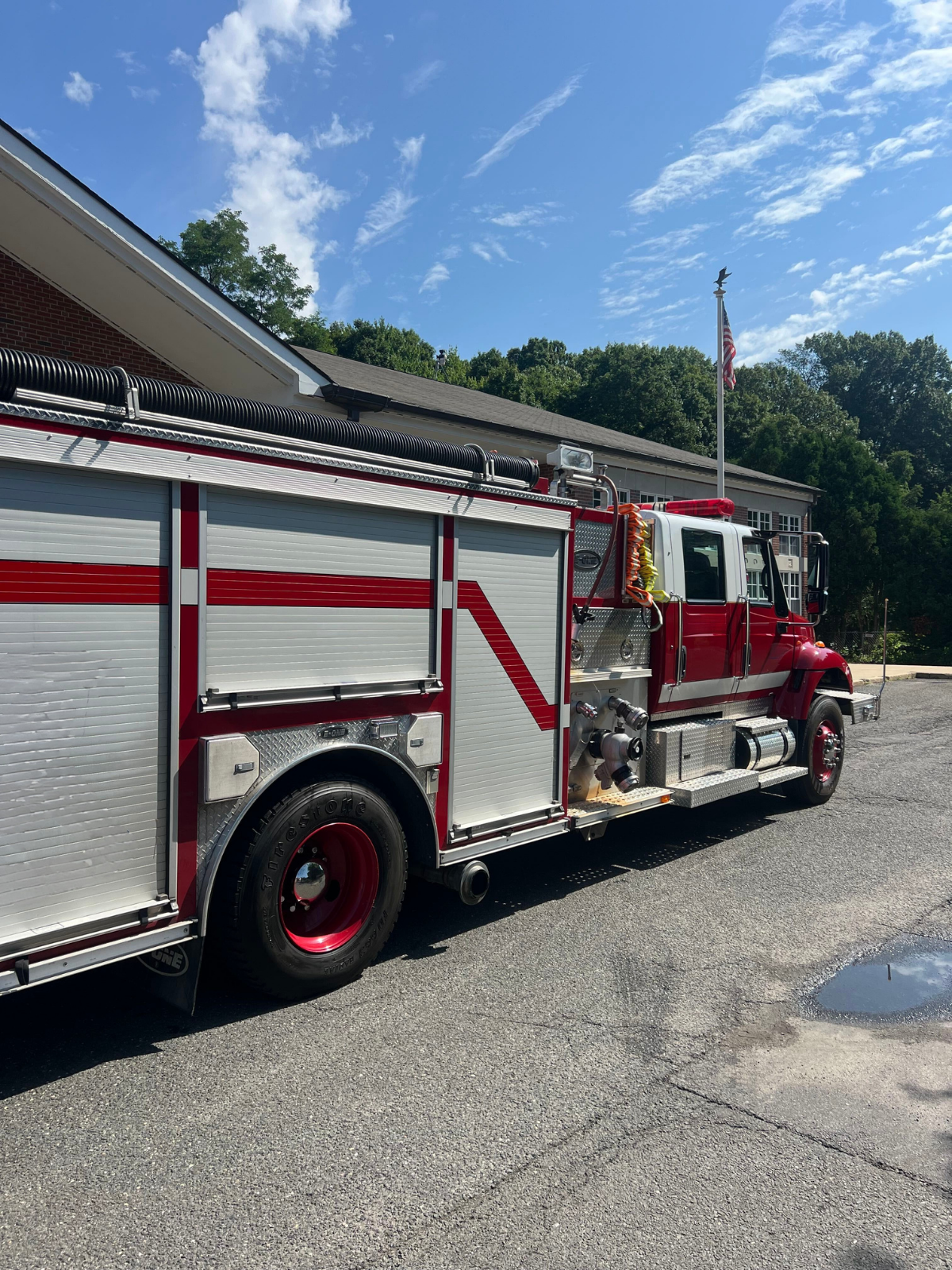 2004 International Pumper - image 6