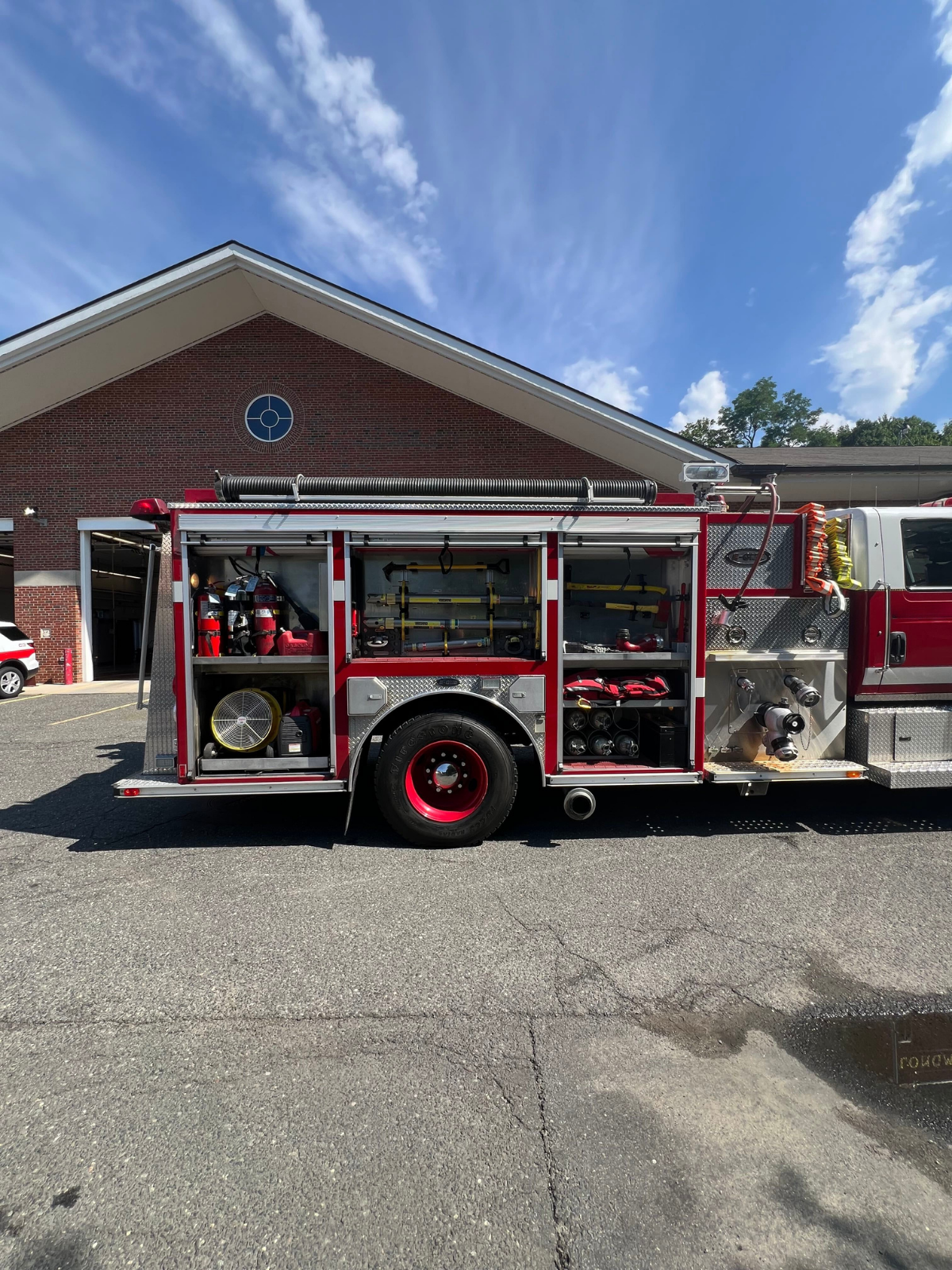 2004 International Pumper - image 10
