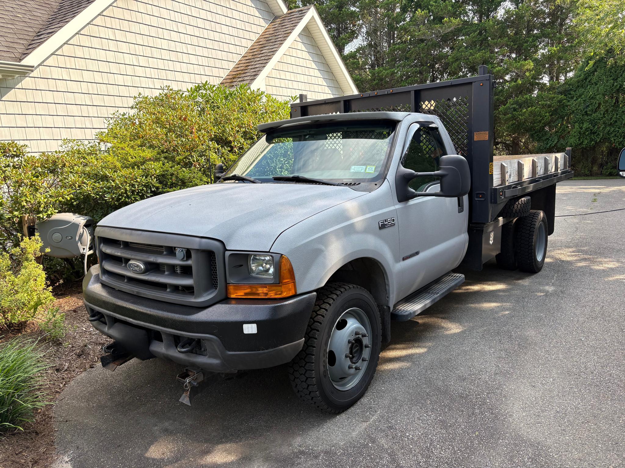 1999 Ford F450 Dump Truck - image 2