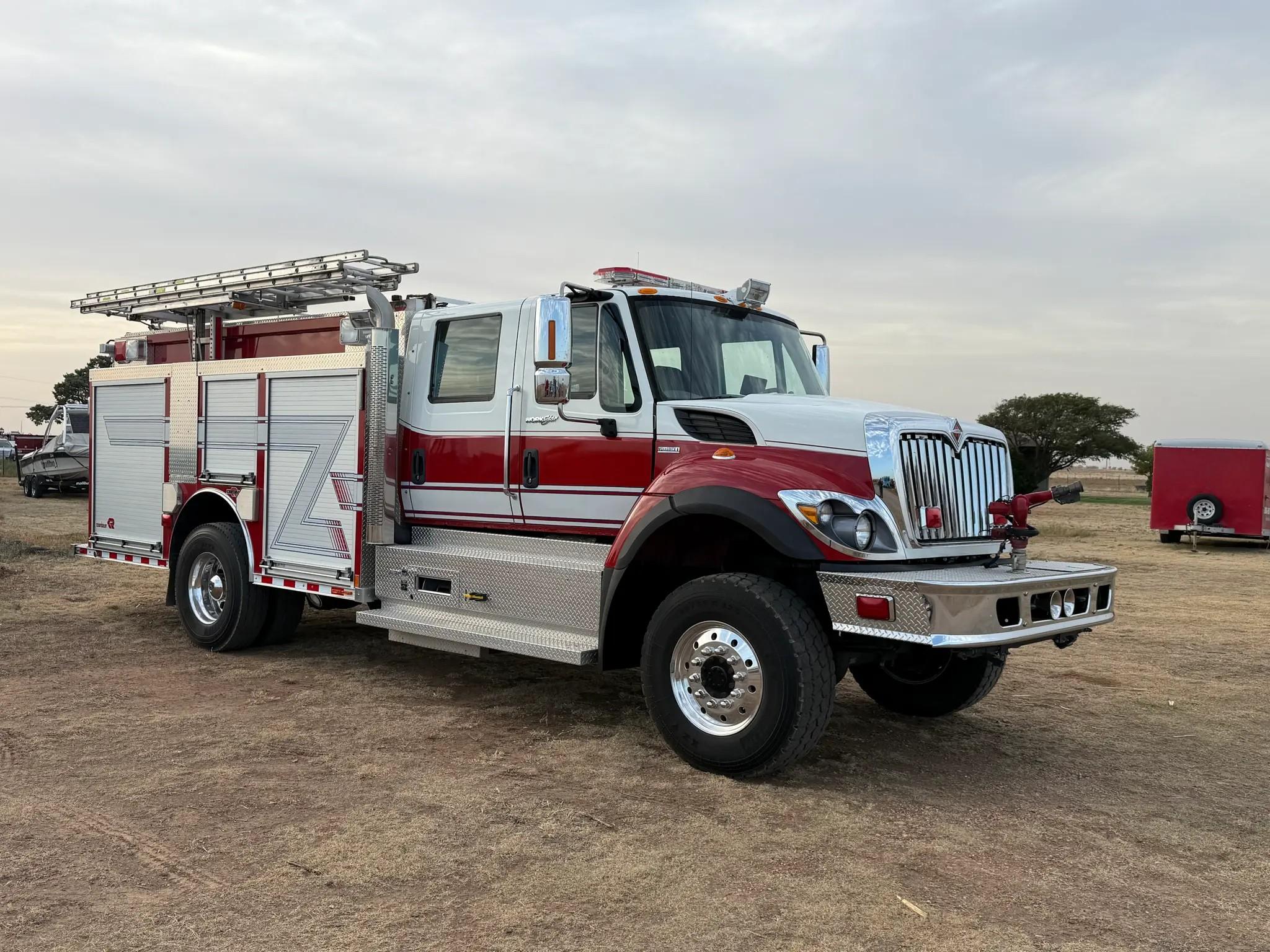 2008 Rosenbauer Timberwolf - image 5