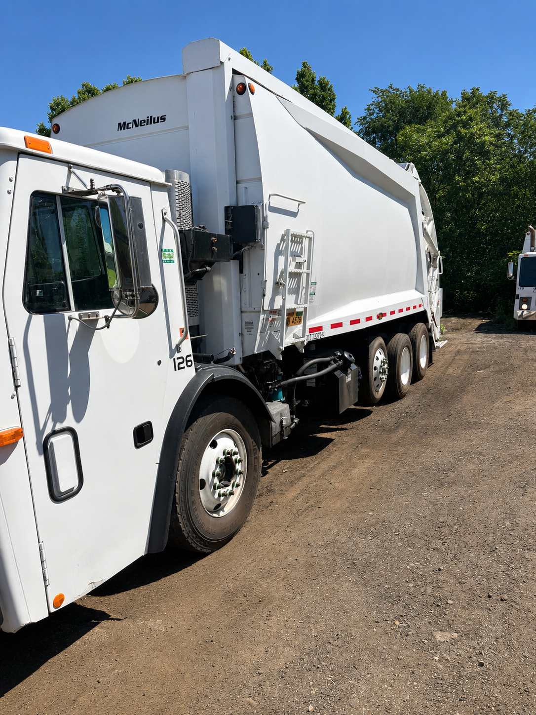 2010 Mack McNeilus Rear Loader - image 1