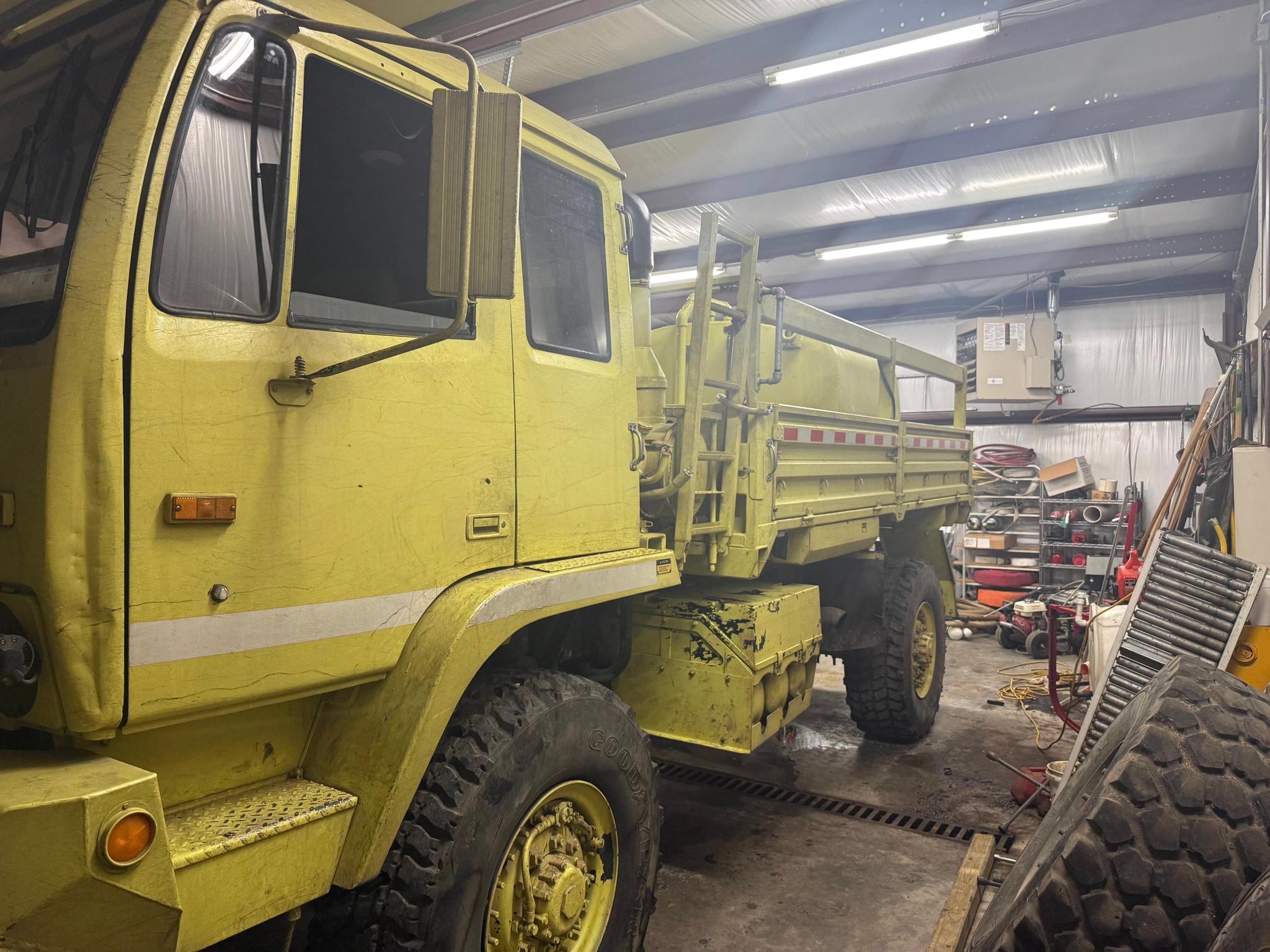 1998 S&S 4x4 Wildland Unit - image 2