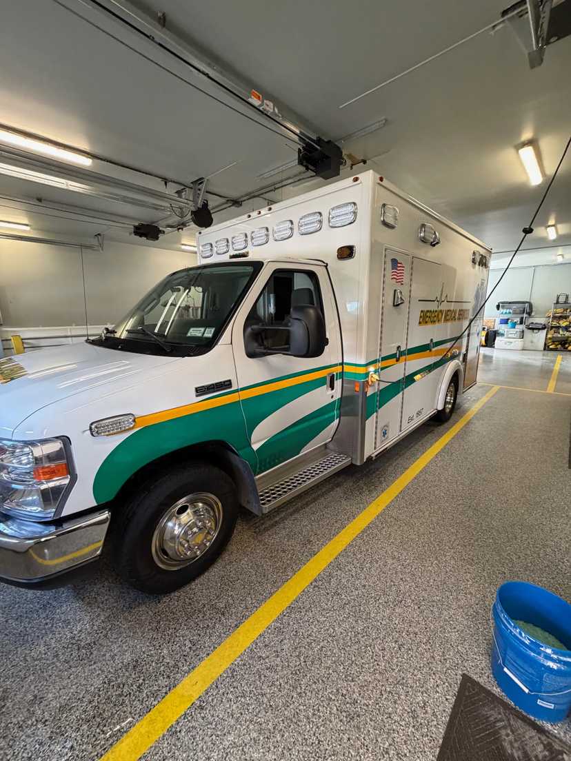 2019 Demers Ford Type III Ambulance — photo 6