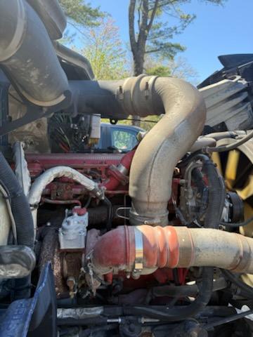 2018 International HX 620 Dump Truck - image 13