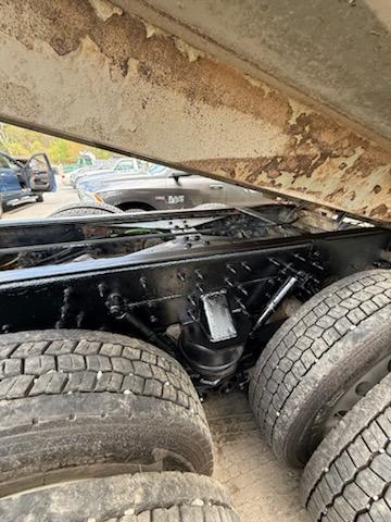 2018 International HX 620 Dump Truck - image 7