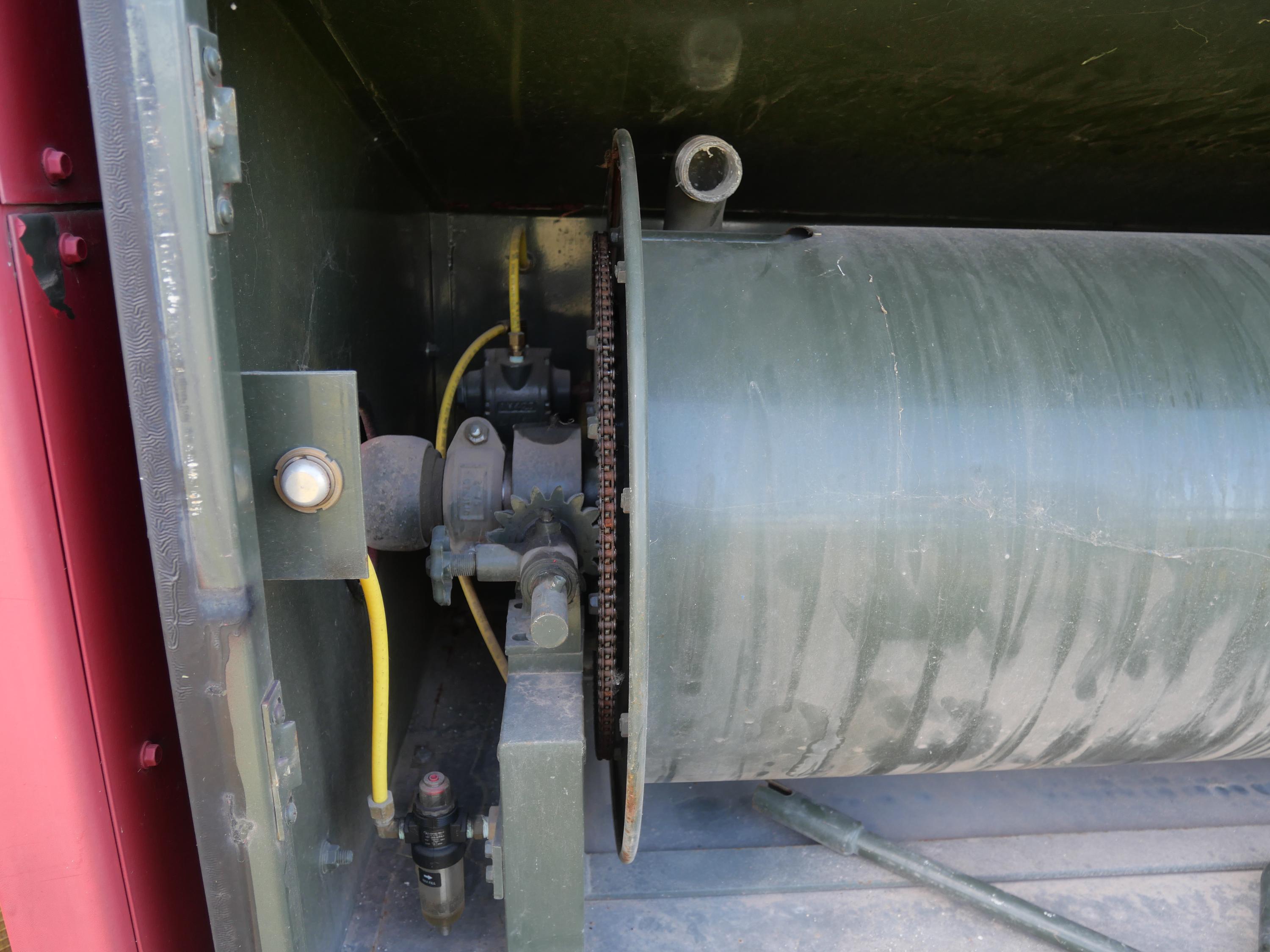 1996 5000 gallon Kovatch/Volvo Tanker - image 25