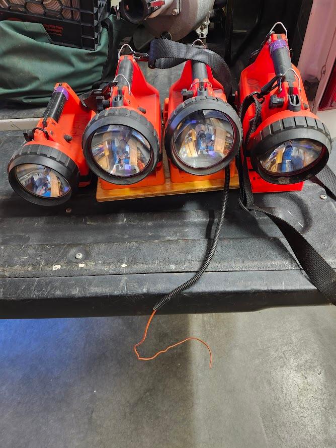 Lot of Streamlight box lights - image 2