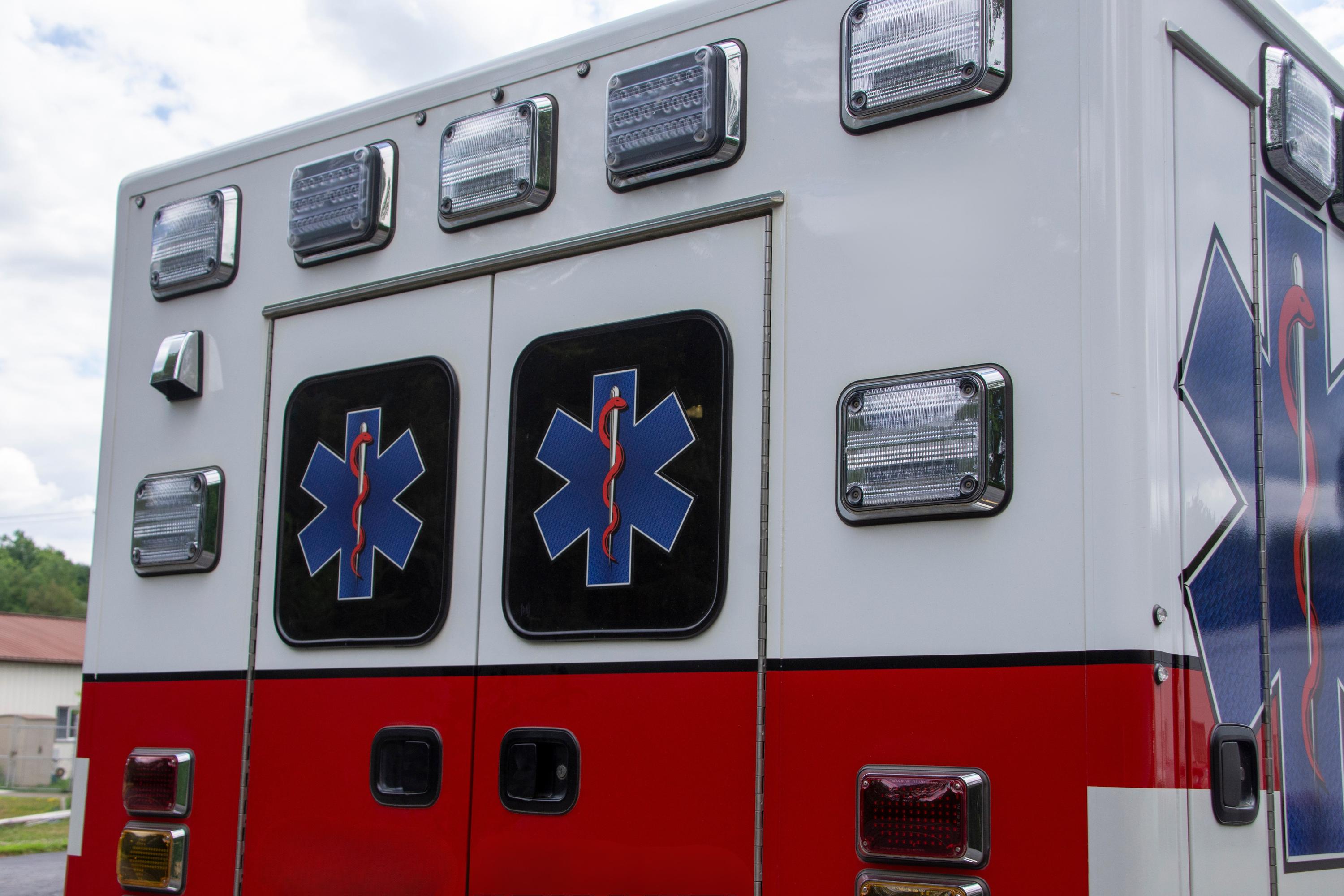 2016 F450 Medix 4x4 Type I - image 10