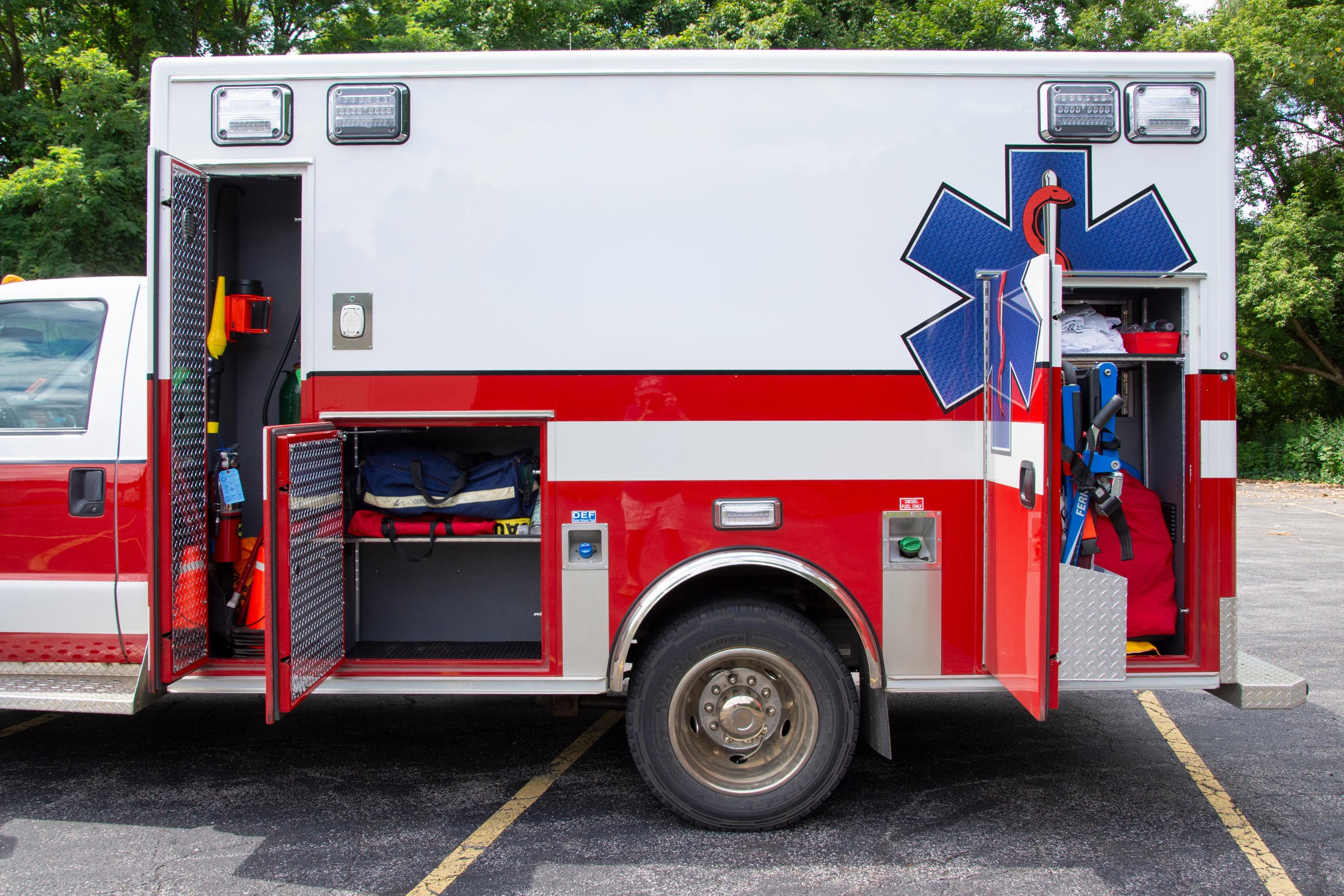 2016 F450 Medix 4x4 Type I - image 13