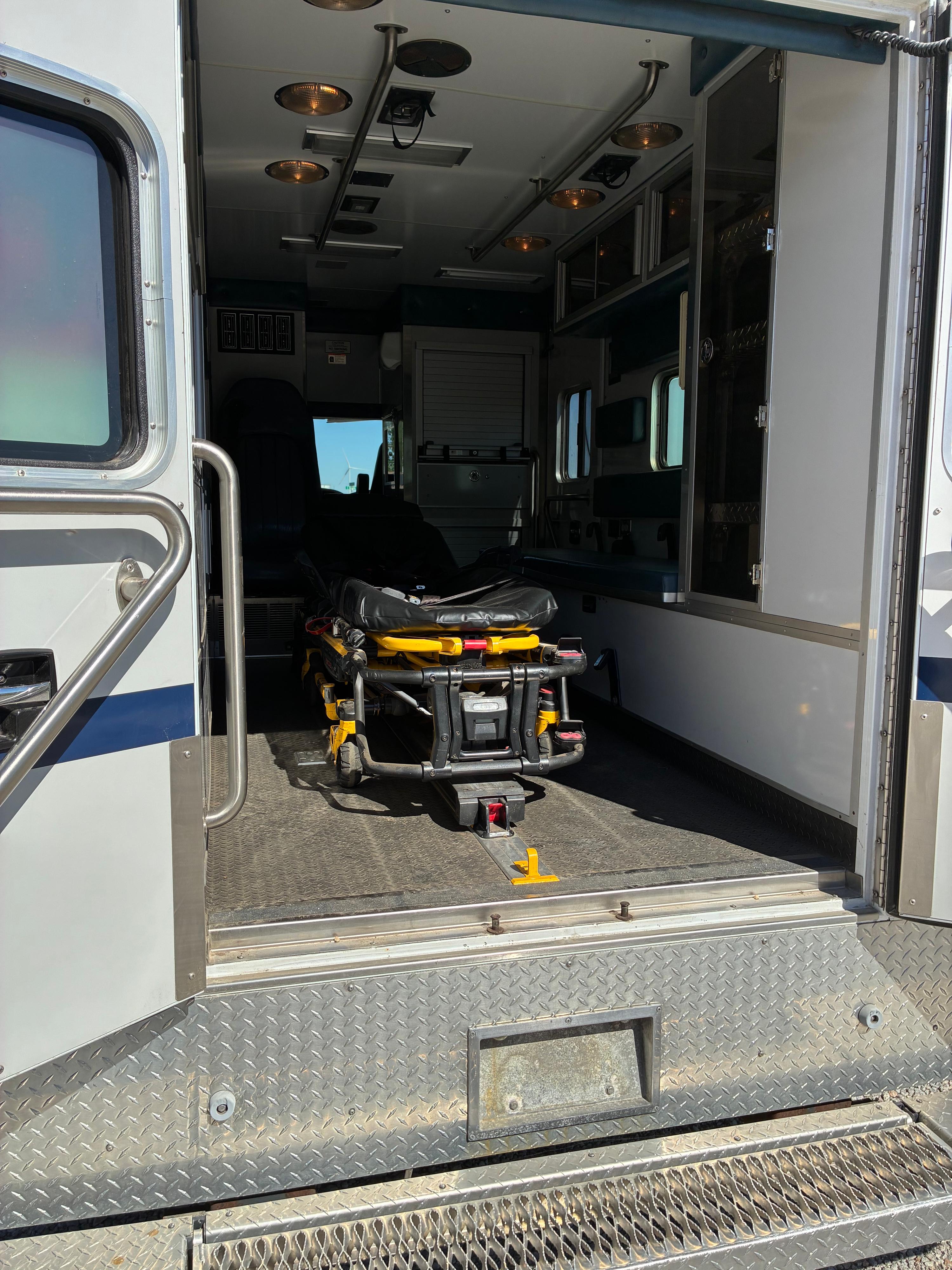 2008 Horton International Type I Ambulance - image 7