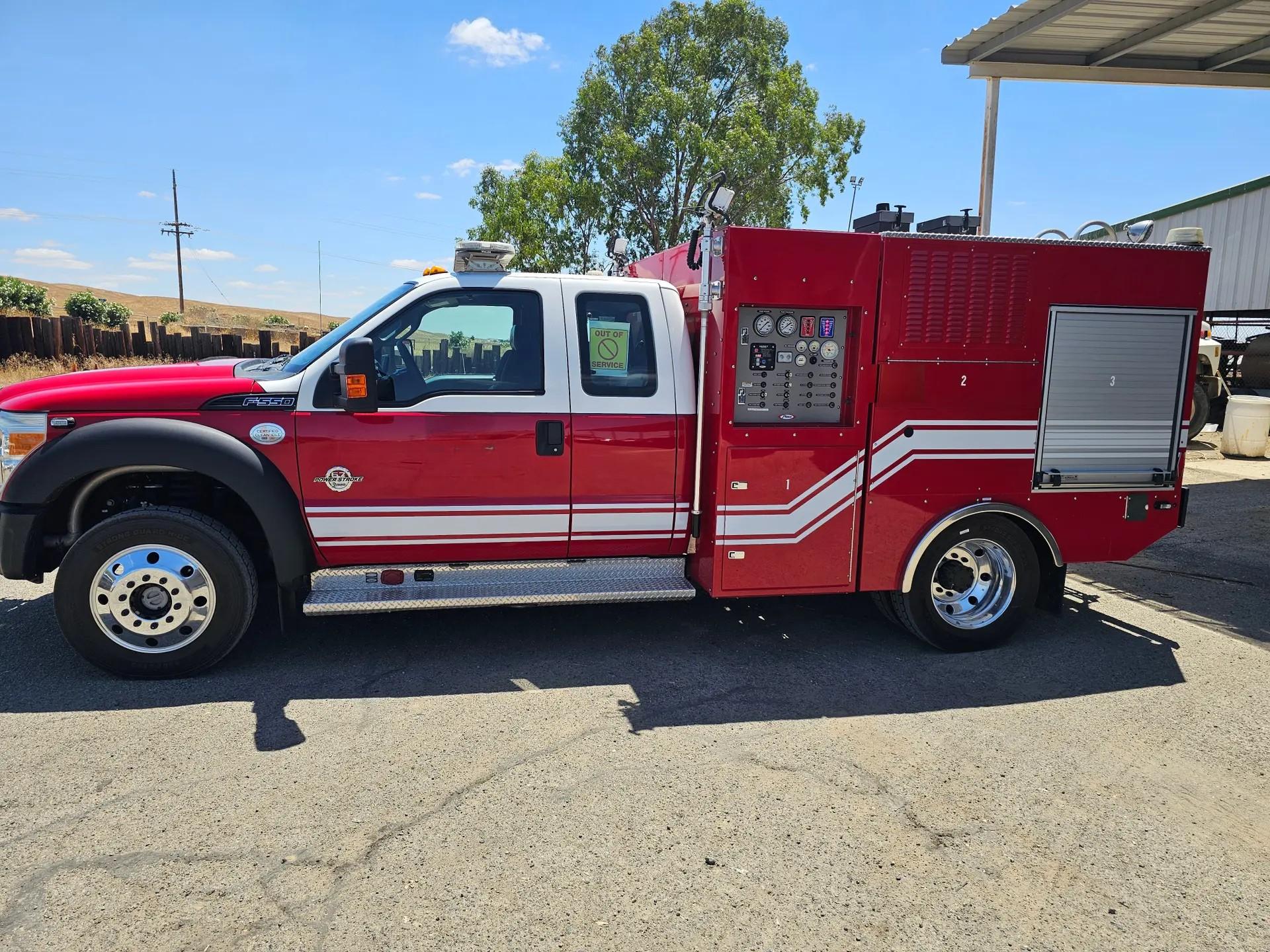 2011 Ford F550 4x4 Quick Attack - image 3