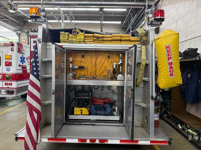 1994 E-One Pumper — photo 7