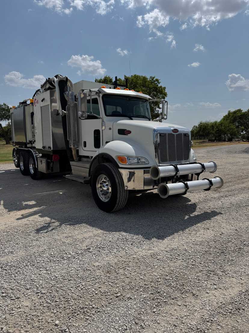 2019 Peterbilt X-Vac Hydrovac