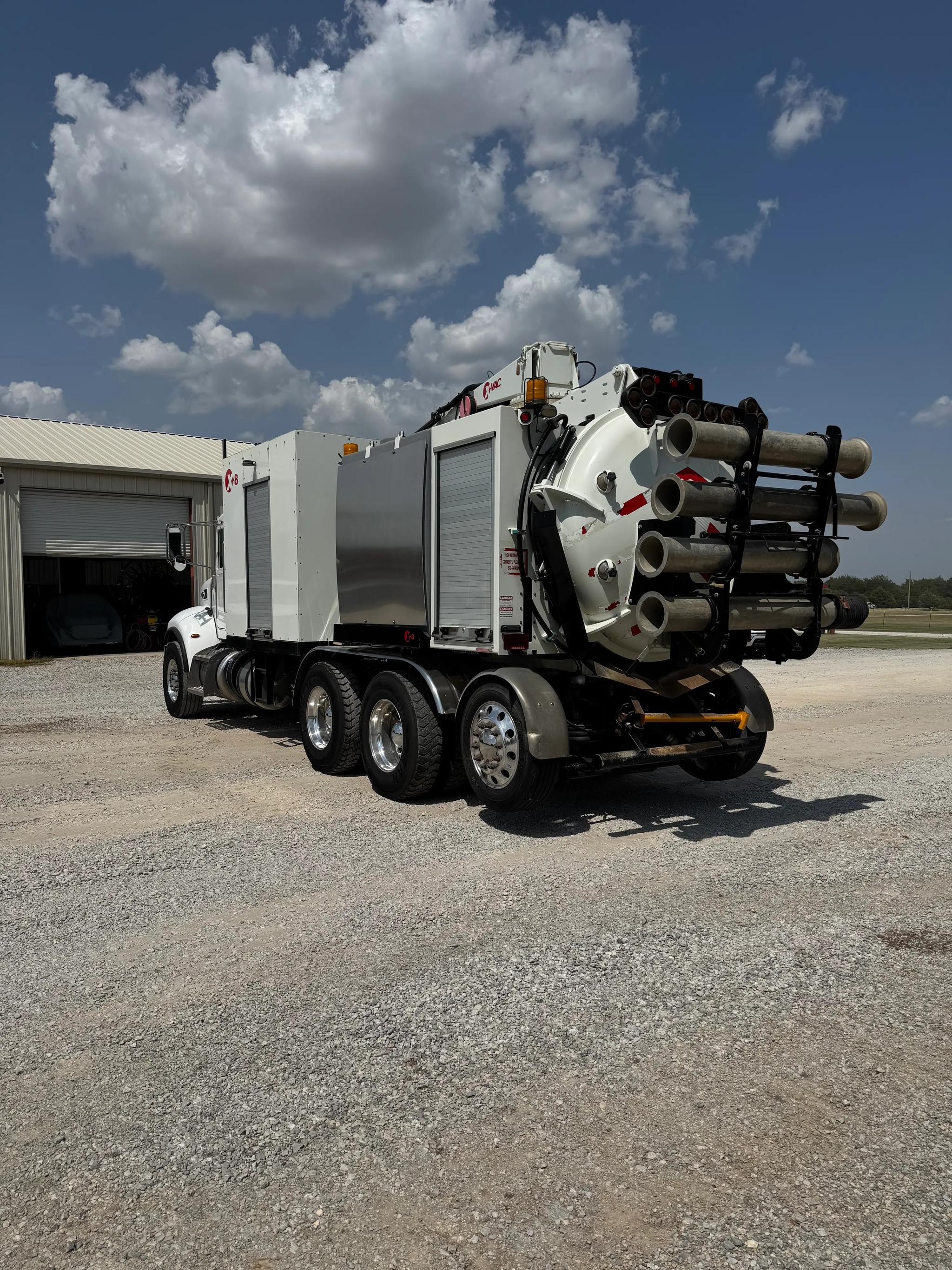 2019 Peterbilt X-Vac Hydrovac - image 5