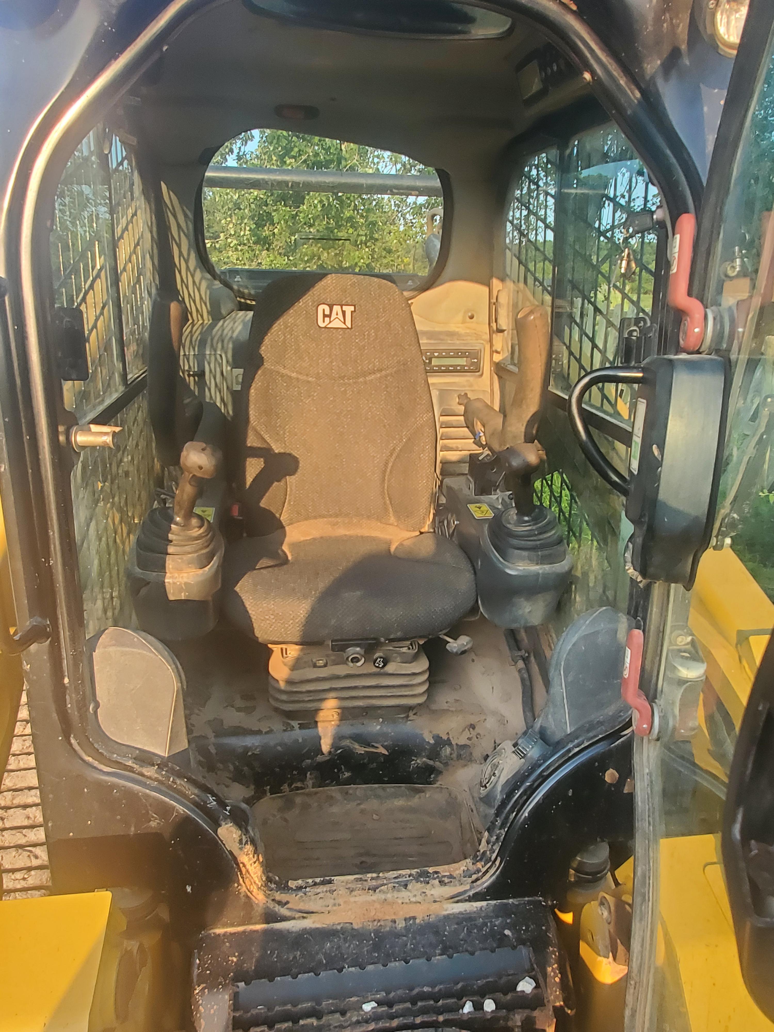 Skid Steer - image 2