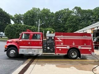 1994 International Pumper - image 1