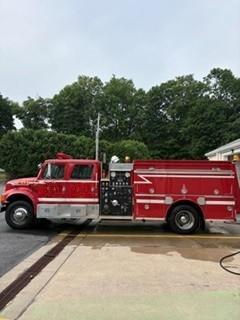 1994 International Pumper - image 6
