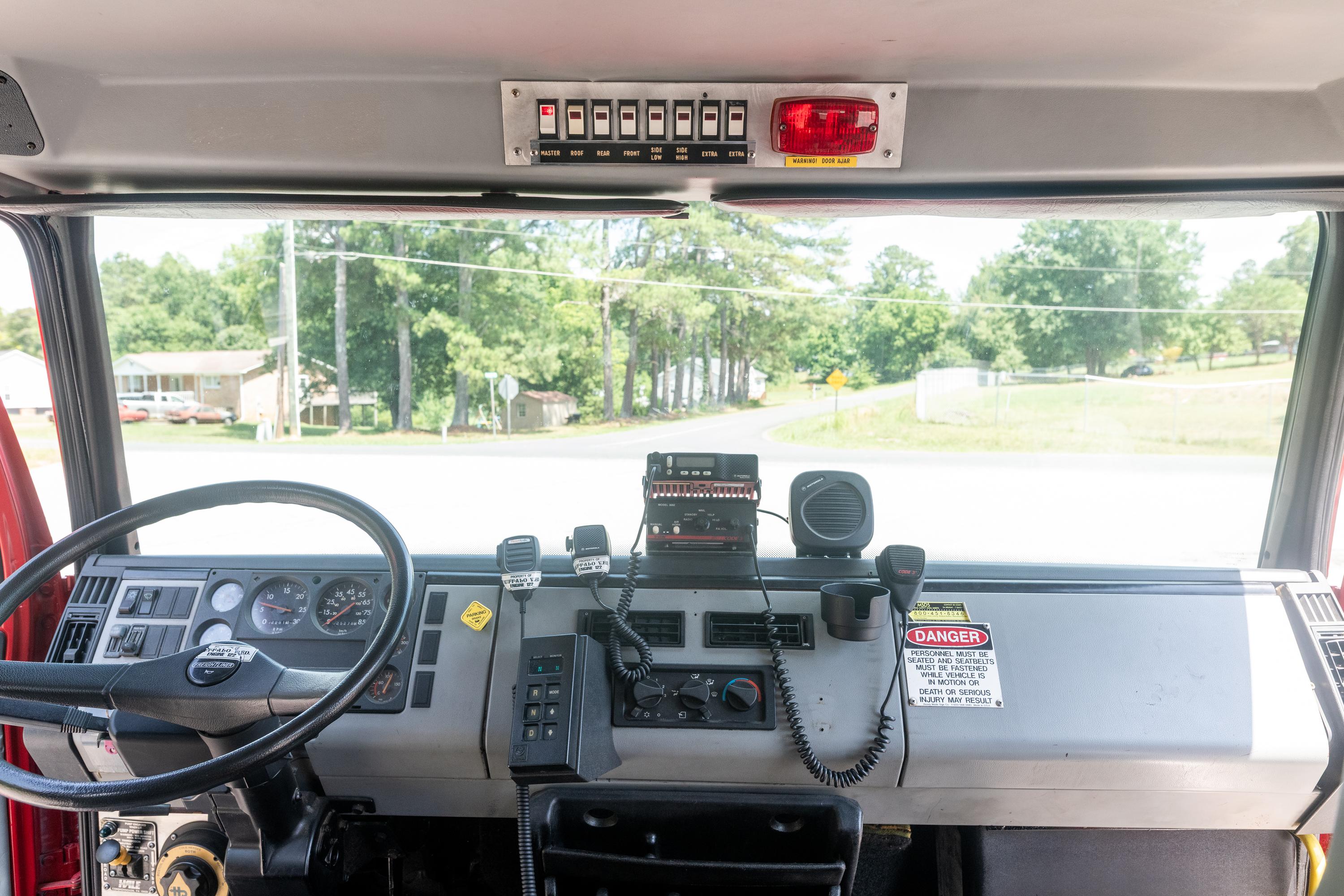 1997 GATCO Freightliner Pumper Tanker - image 30