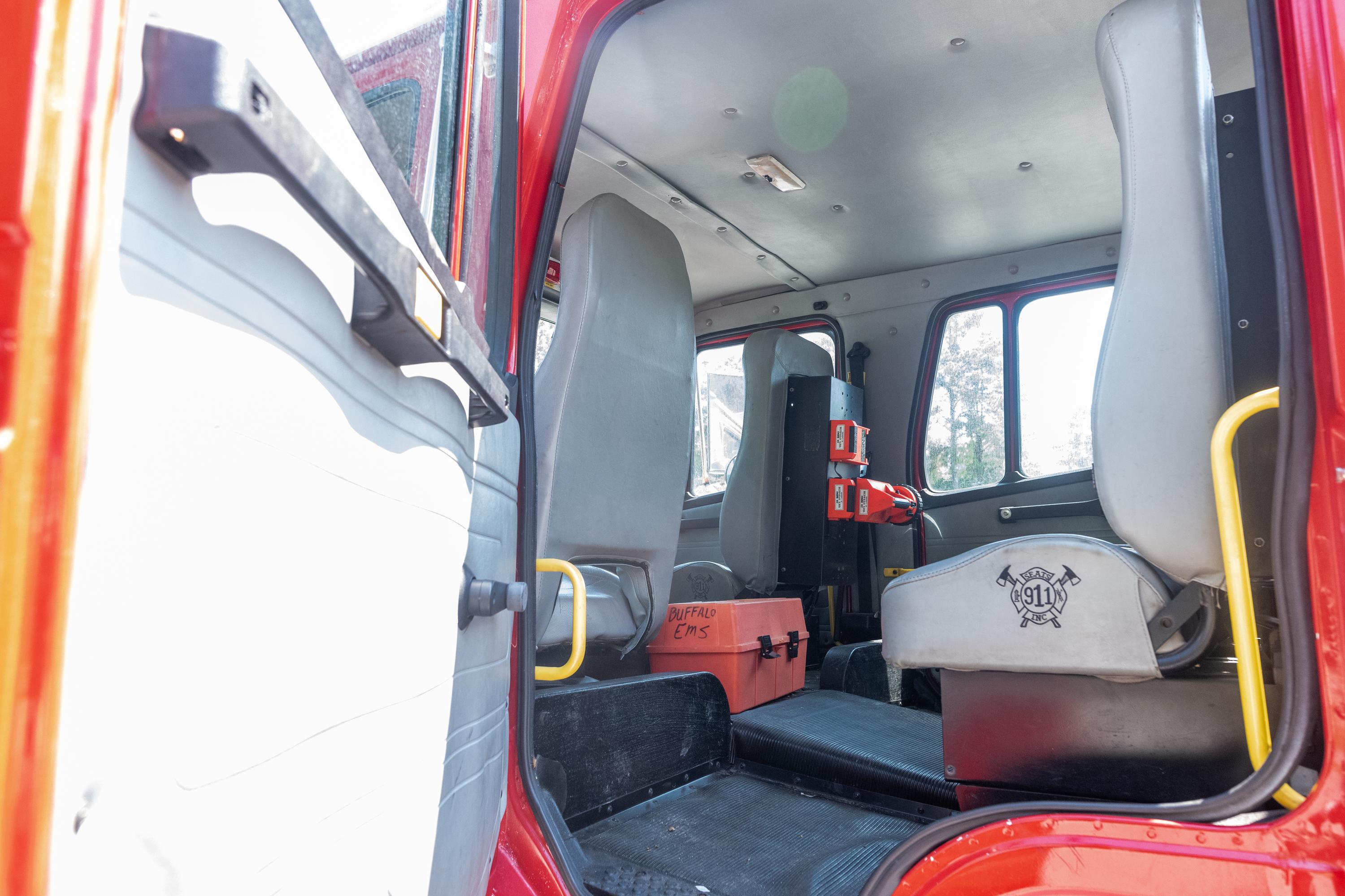 1997 GATCO Freightliner Pumper Tanker - image 40