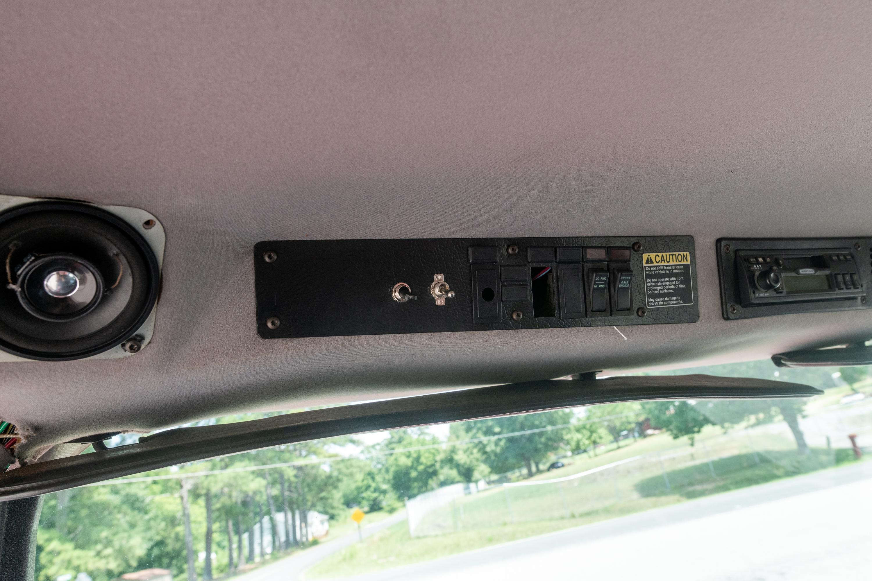 2003 Freightliner Tanker - image 18