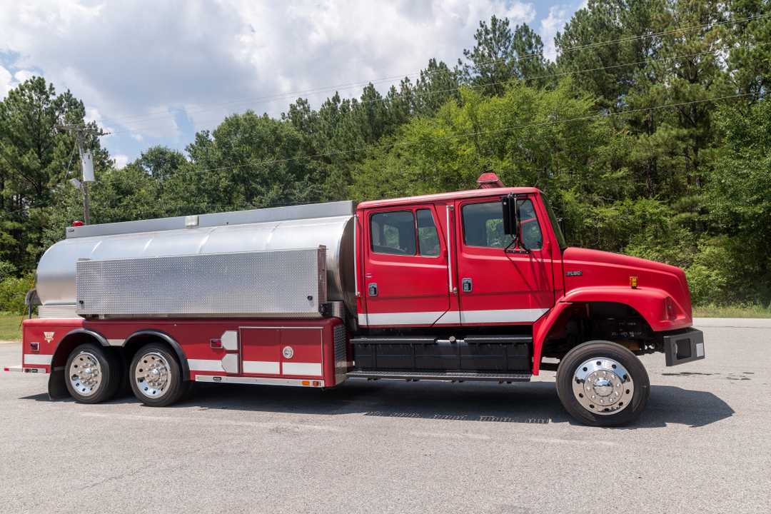 2003 Freightliner Tanker