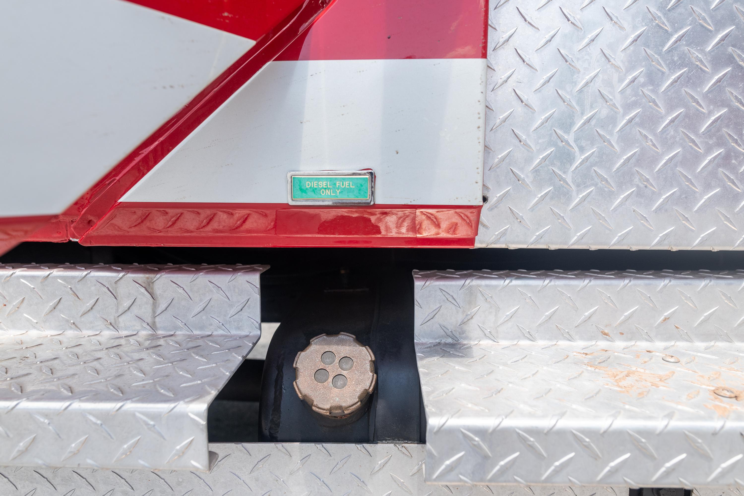 1997 Central States Freightliner Pumper Tanker - image 35