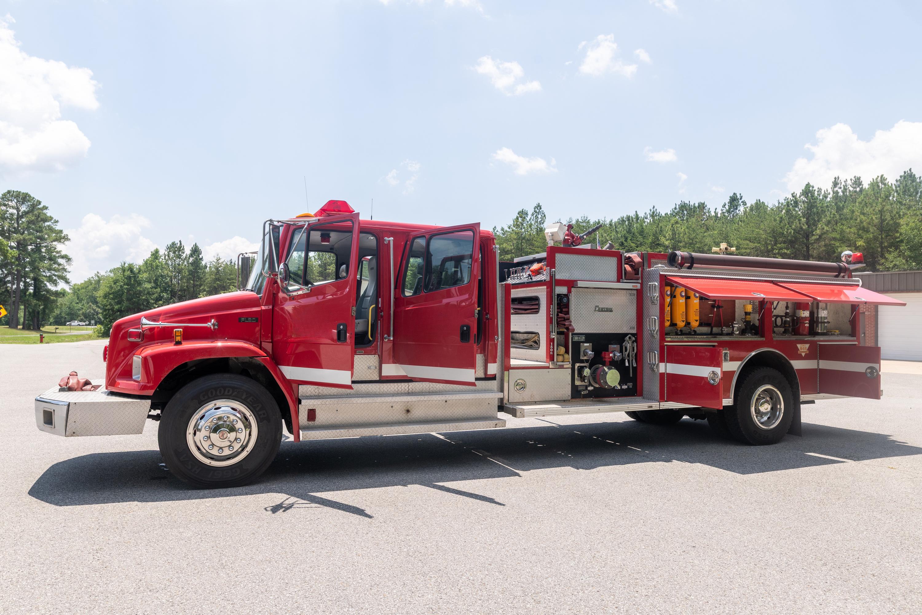 1997 Central States Freightliner Pumper Tanker - image 5