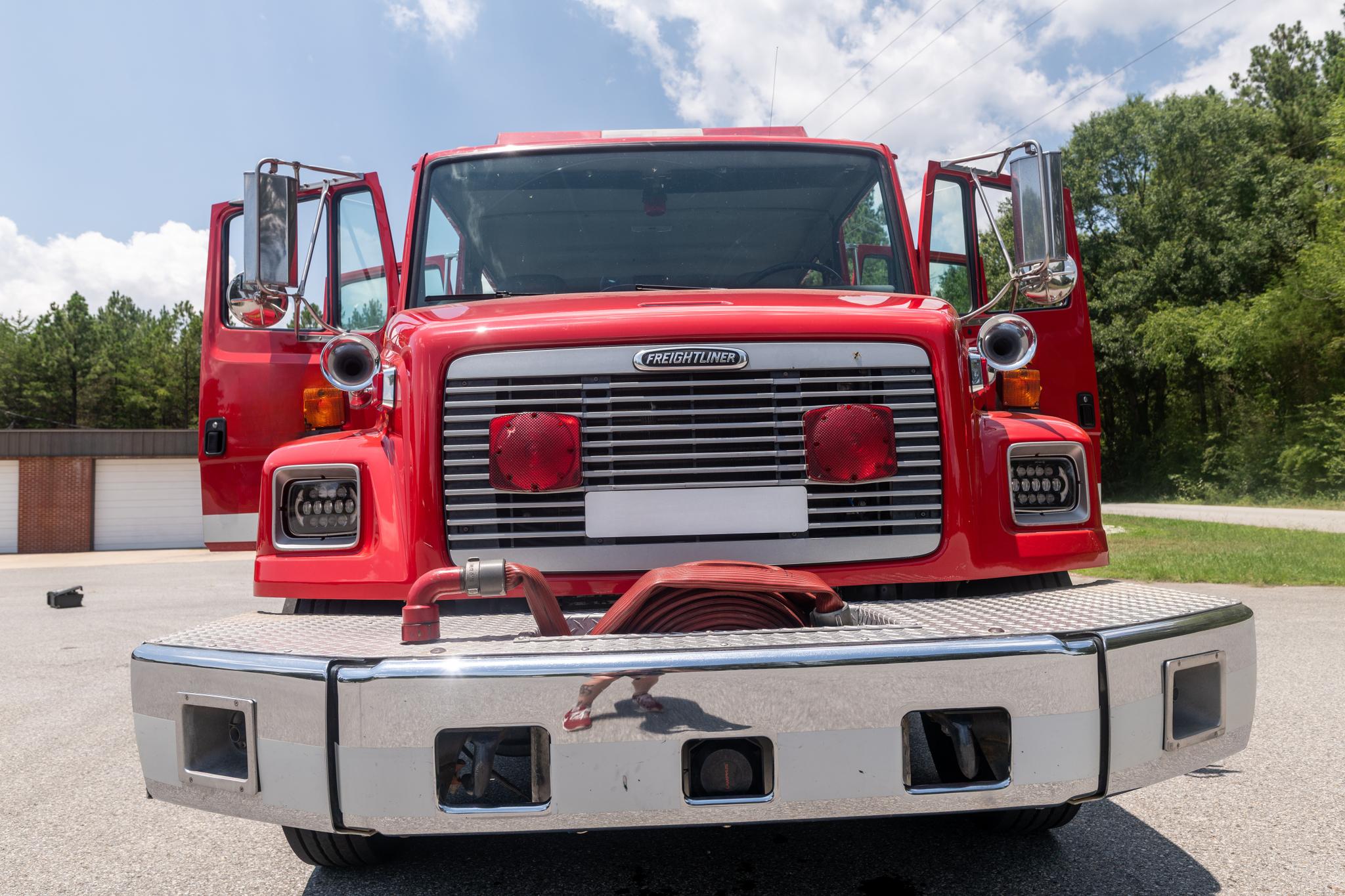 1997 Central States Freightliner Pumper Tanker - image 4