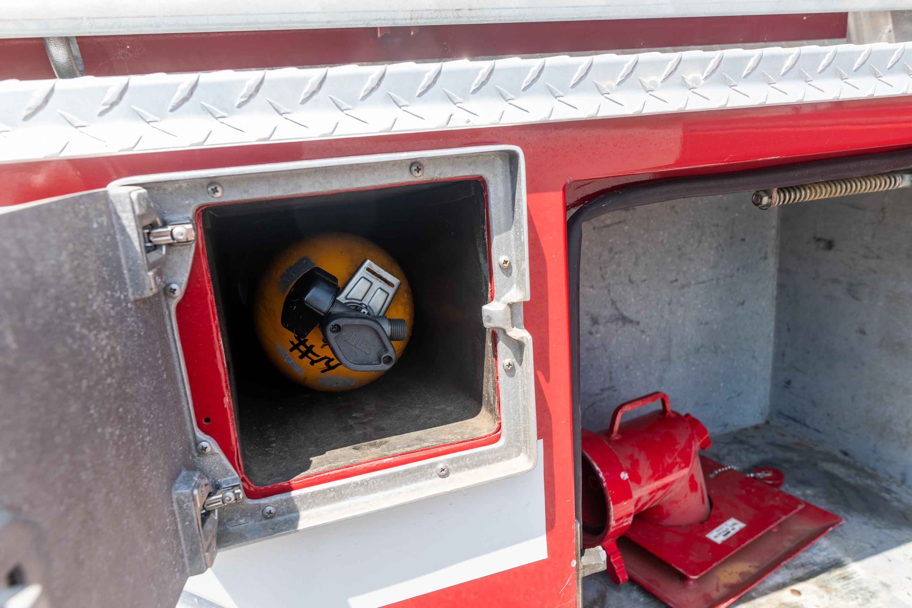 1997 GATCO Freightliner Pumper Tanker - image 59