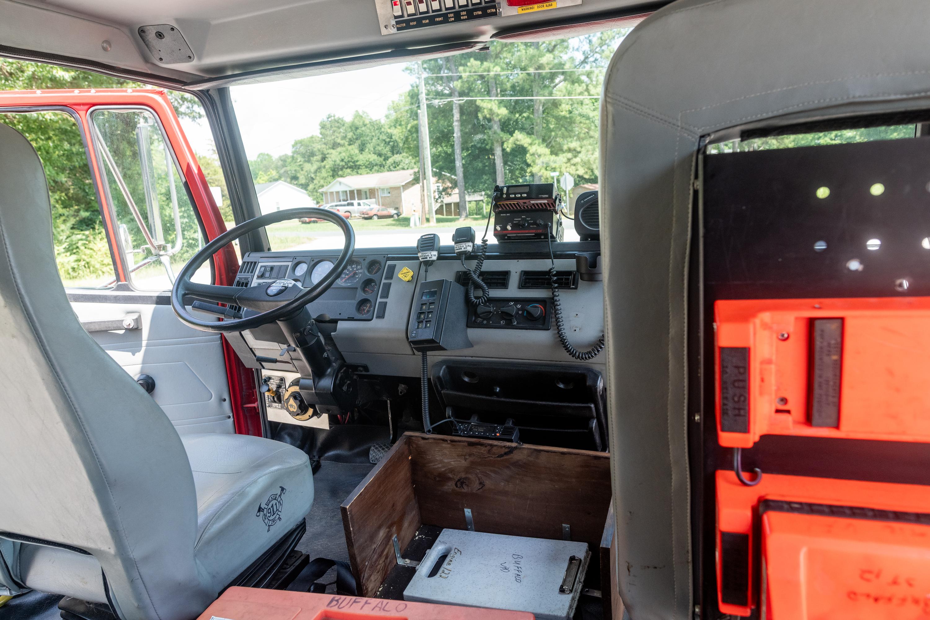 1997 GATCO Freightliner Pumper Tanker - image 26