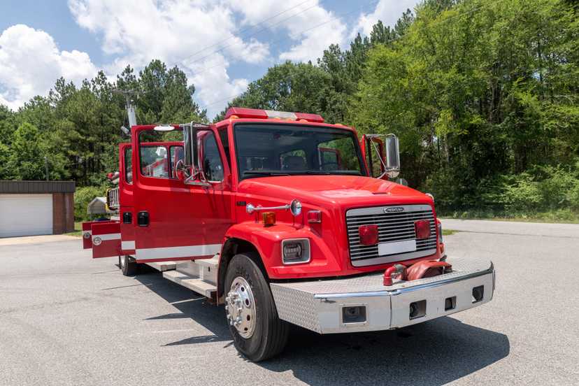 1997 Central States Freightliner Pumper Tanker — photo 2