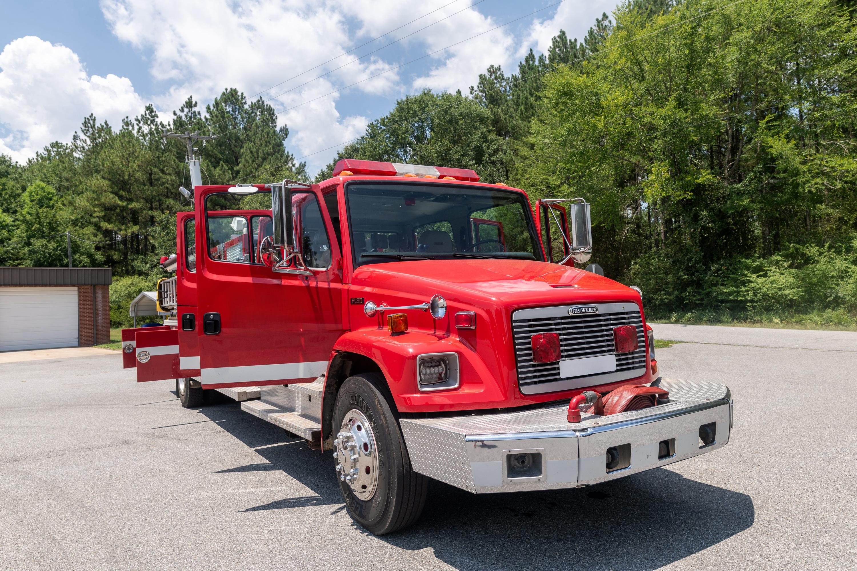 1997 Central States Freightliner Pumper Tanker - image 2