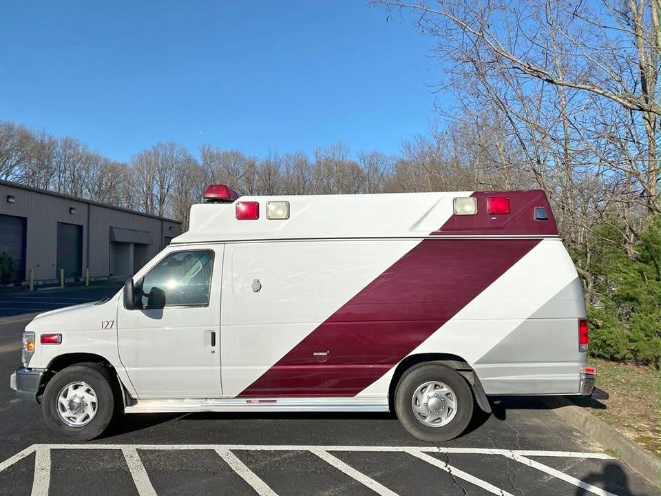2010 Ford Type 2 Ambulance