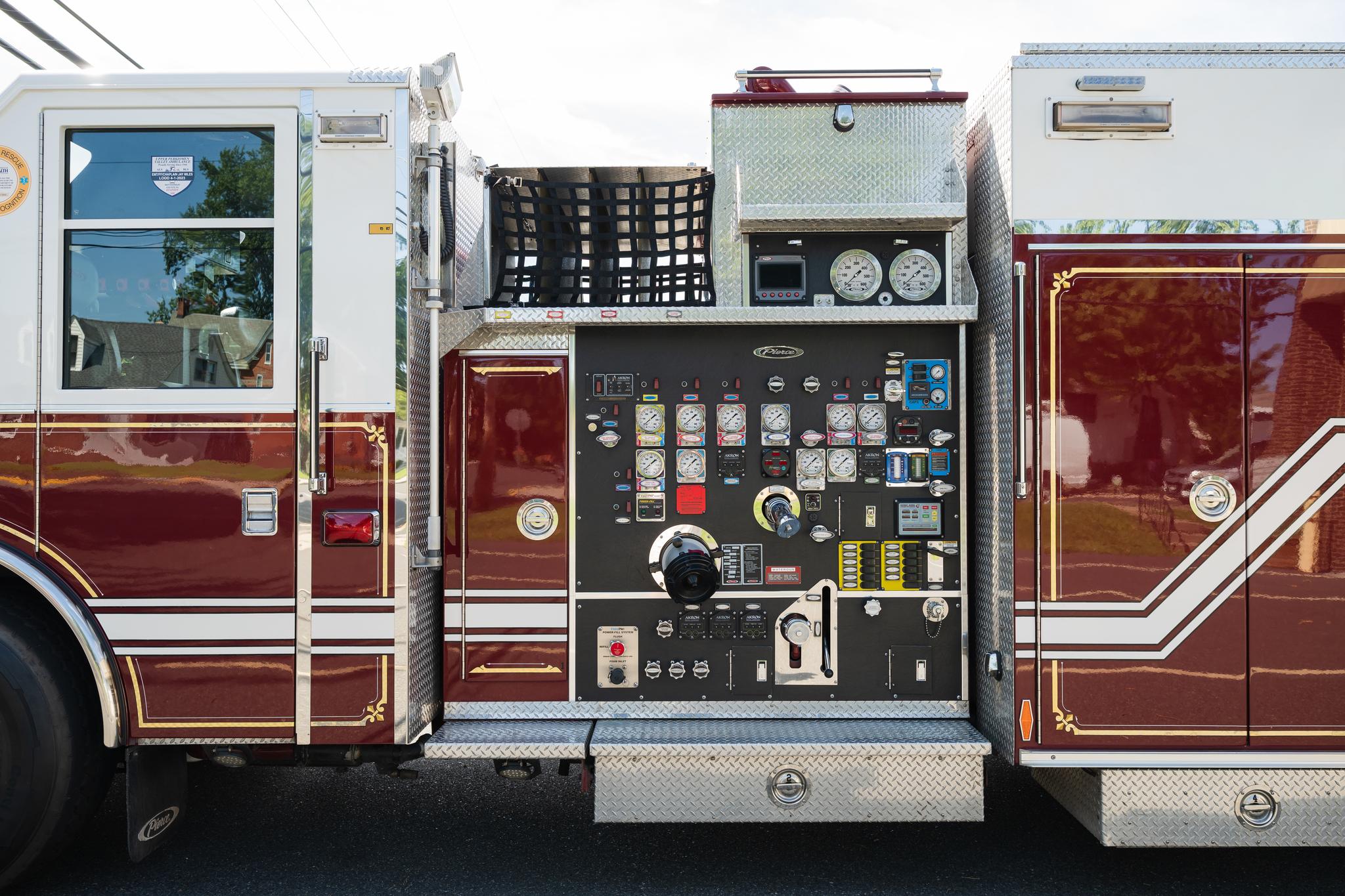 2007 Pierce Dash Rescue Pumper - image 5