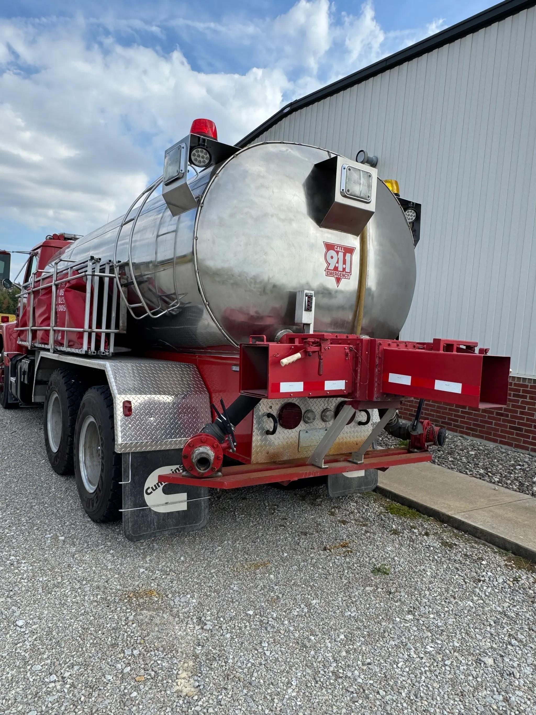 International Tender - image 6