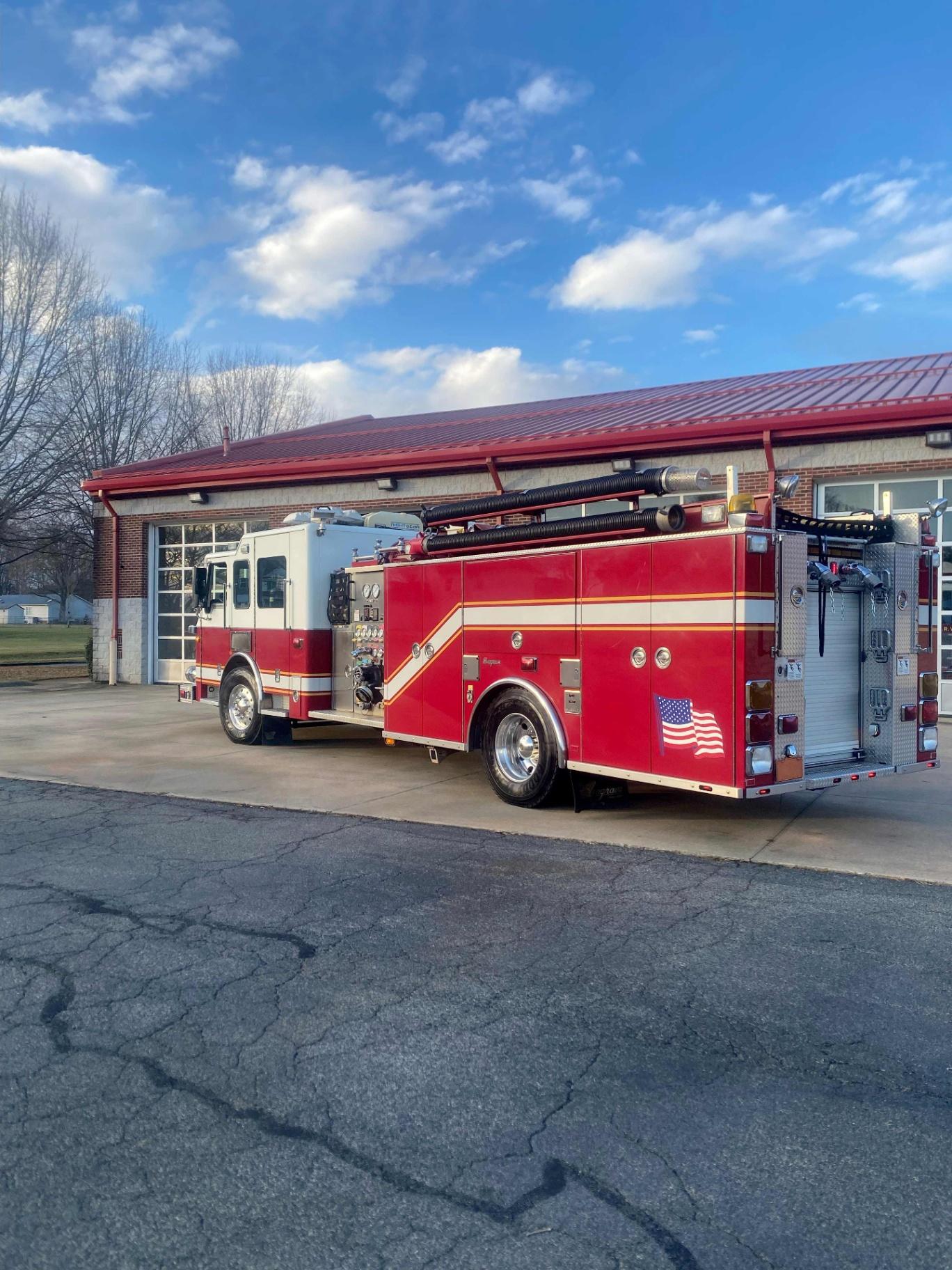 2006 Seagrave Concord Pumper - image 2