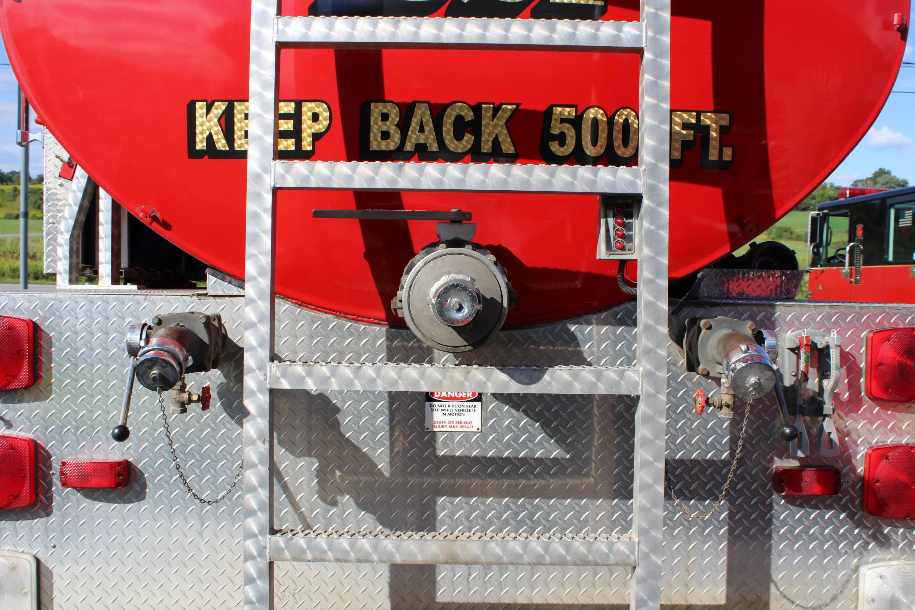 2002 International Tanker 1000/3000 - image 18