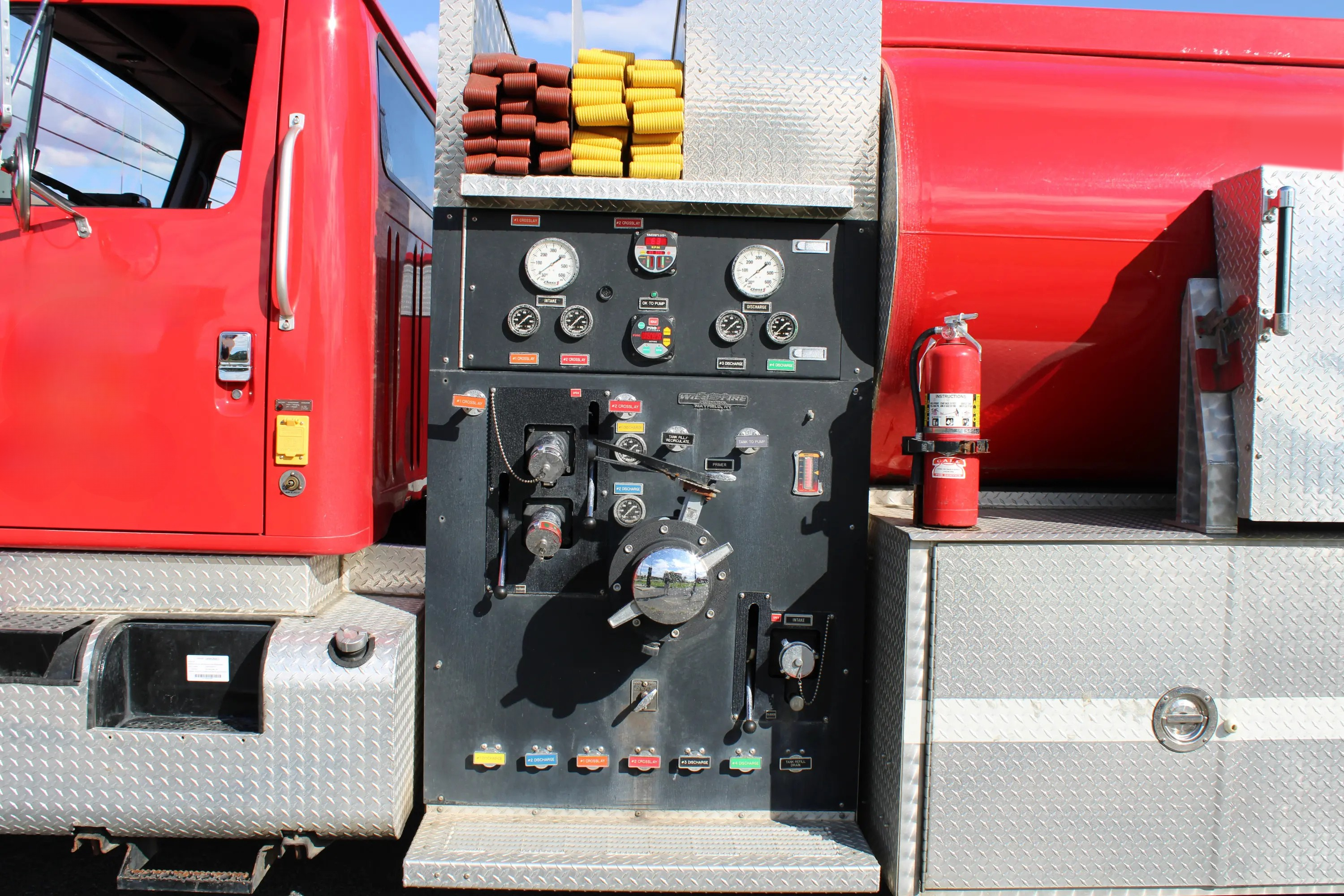 2002 International Tanker 1000/3000 - image 12