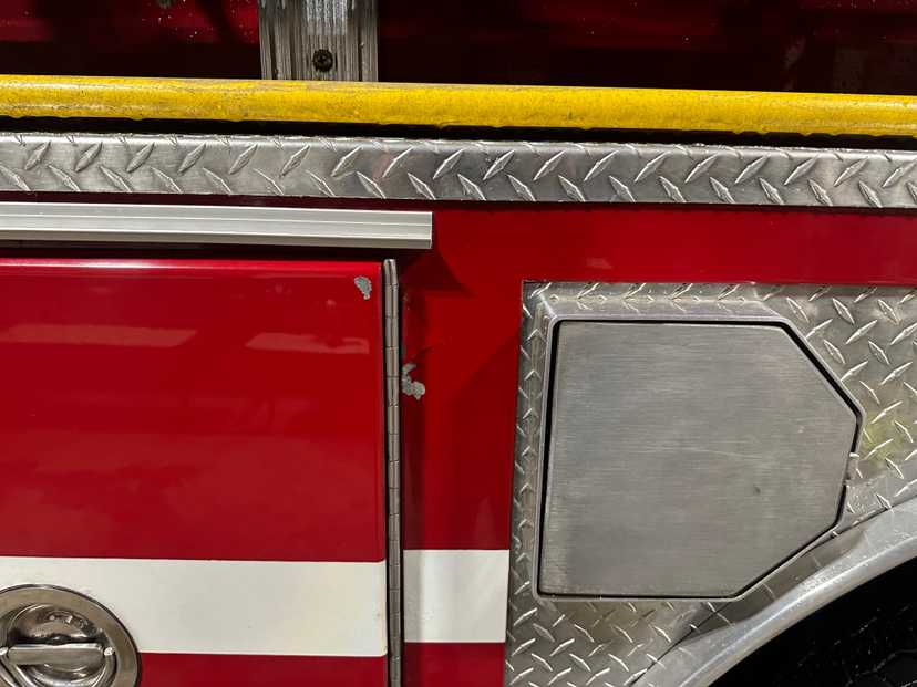 1999 E-One Freightliner Pumper — photo 5