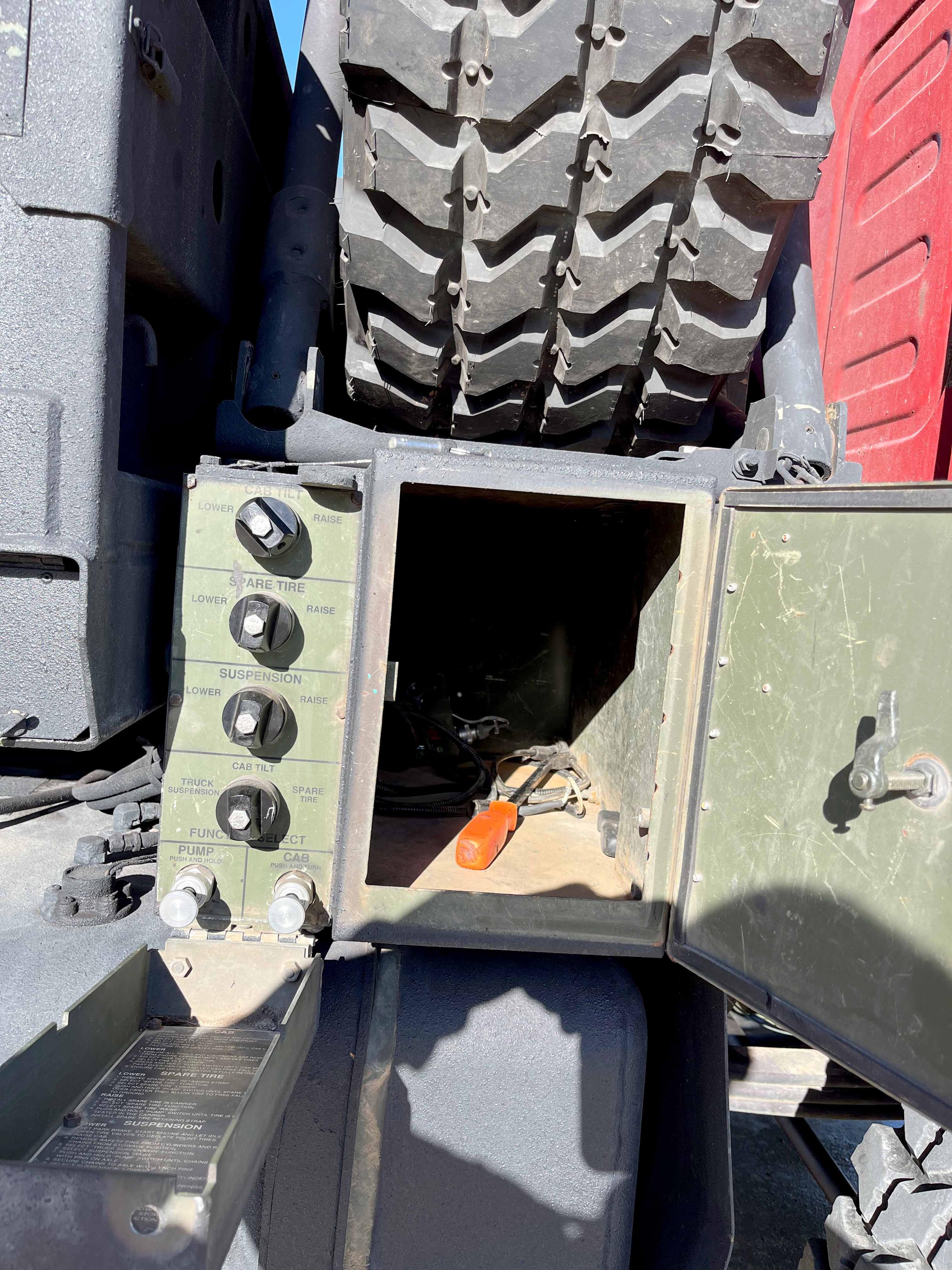 1993 S&S Utility Brush Truck - image 31