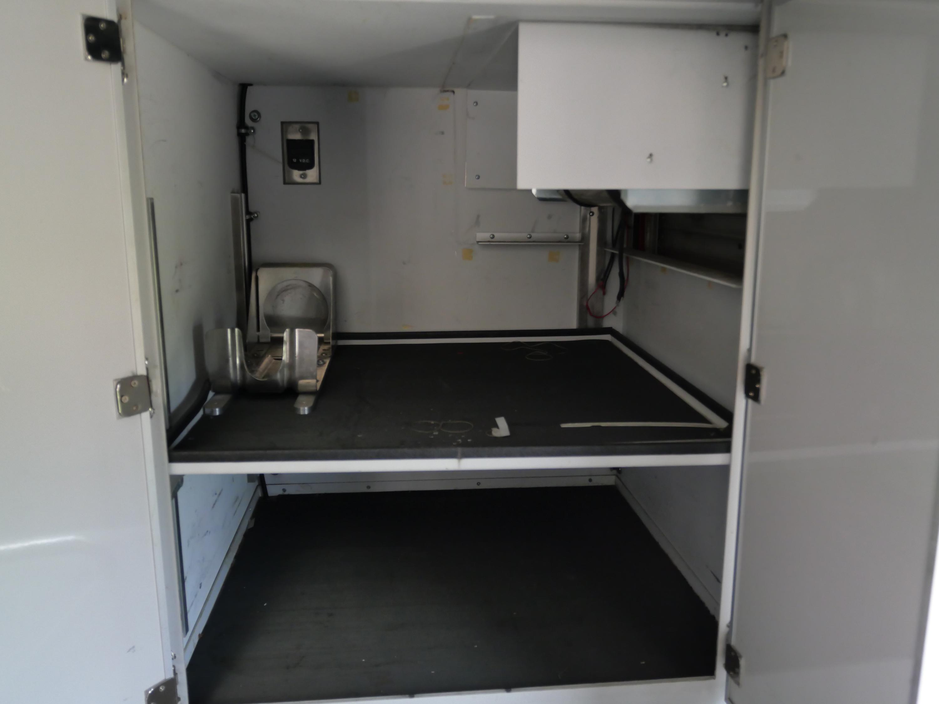 2010 Horton Freightliner Ambulance w/ Stryker Stretcher Type I - image 40