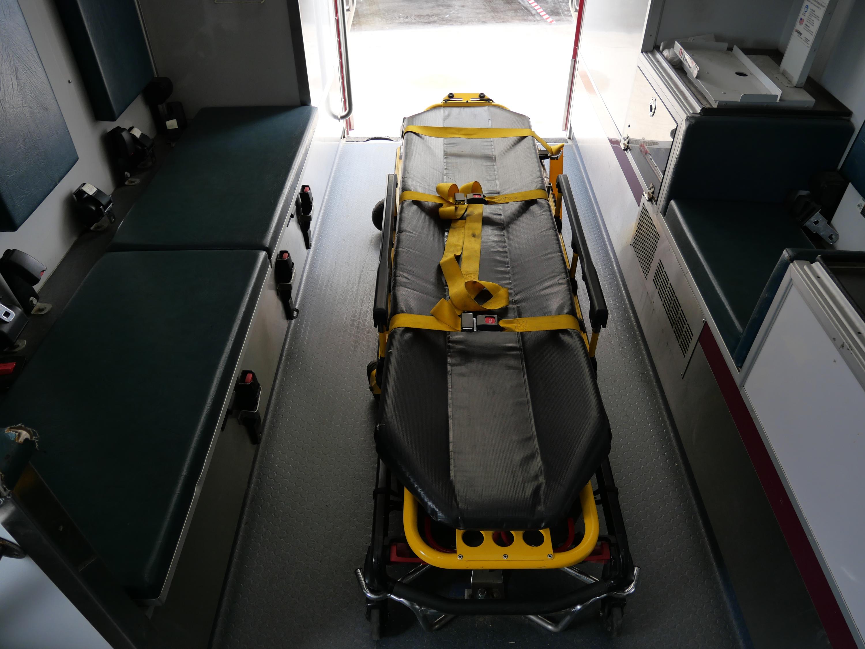2010 Horton Freightliner Ambulance w/ Stryker Stretcher Type I - image 44