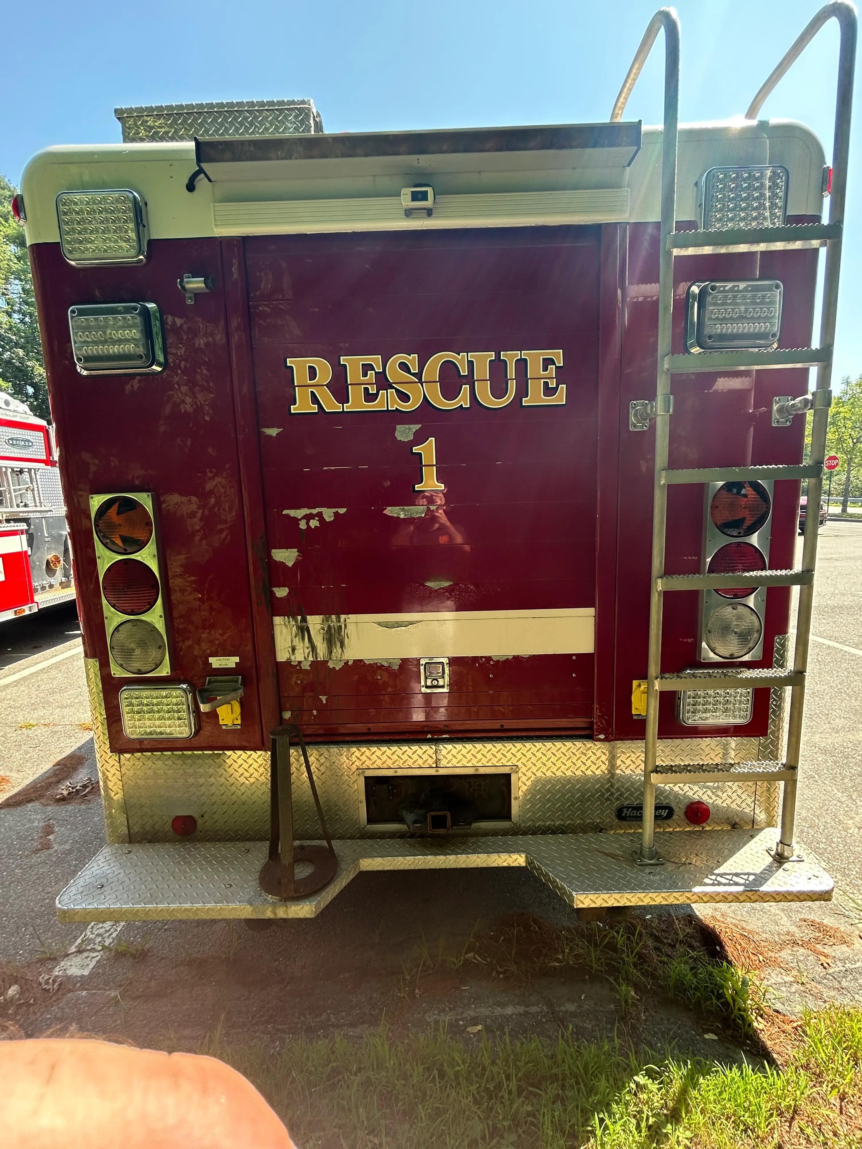 1996 Hackney Heavy Rescue - image 6